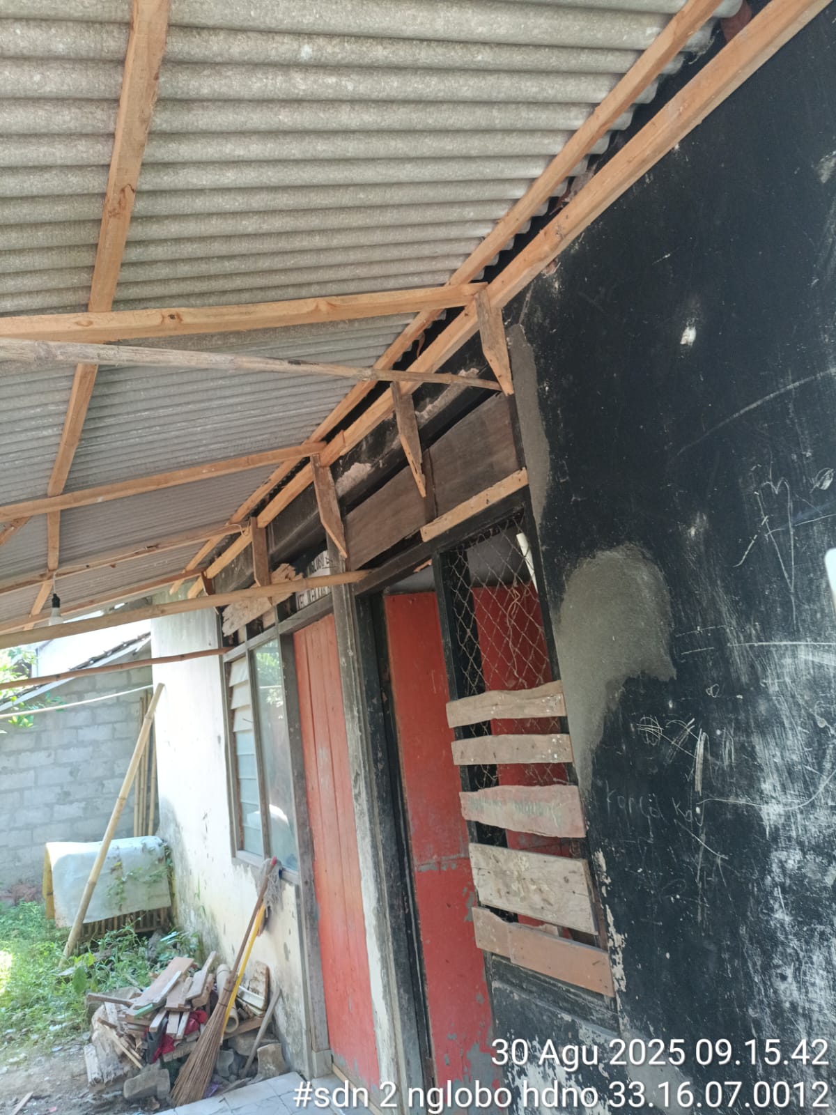Tampak Belakang
