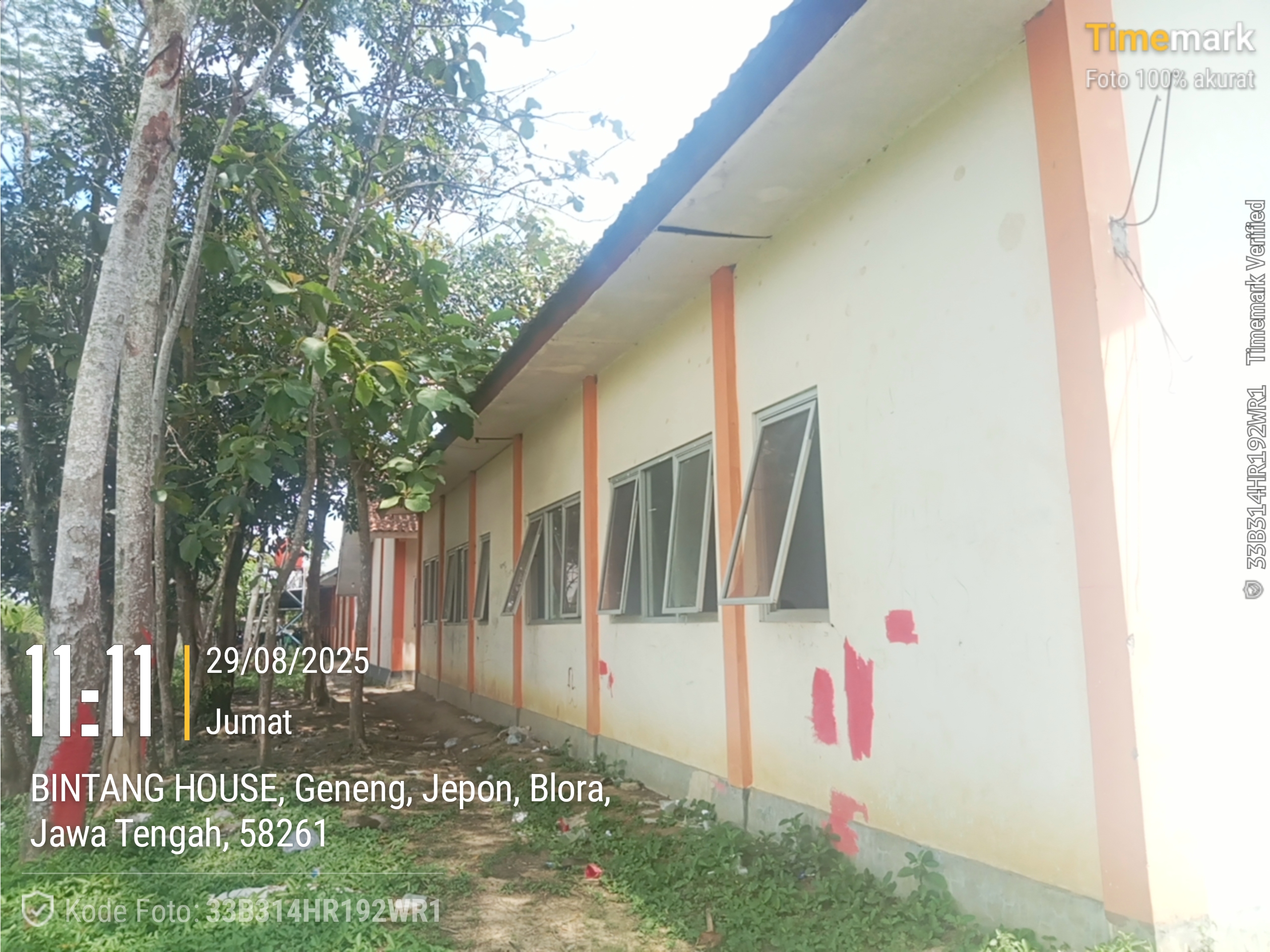 Tampak Belakang