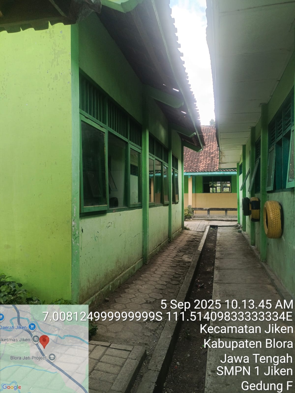 Tampak Belakang
