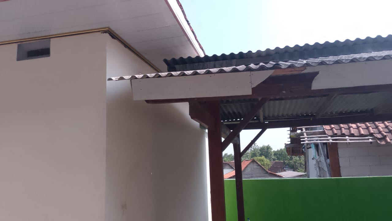 Tampak Belakang