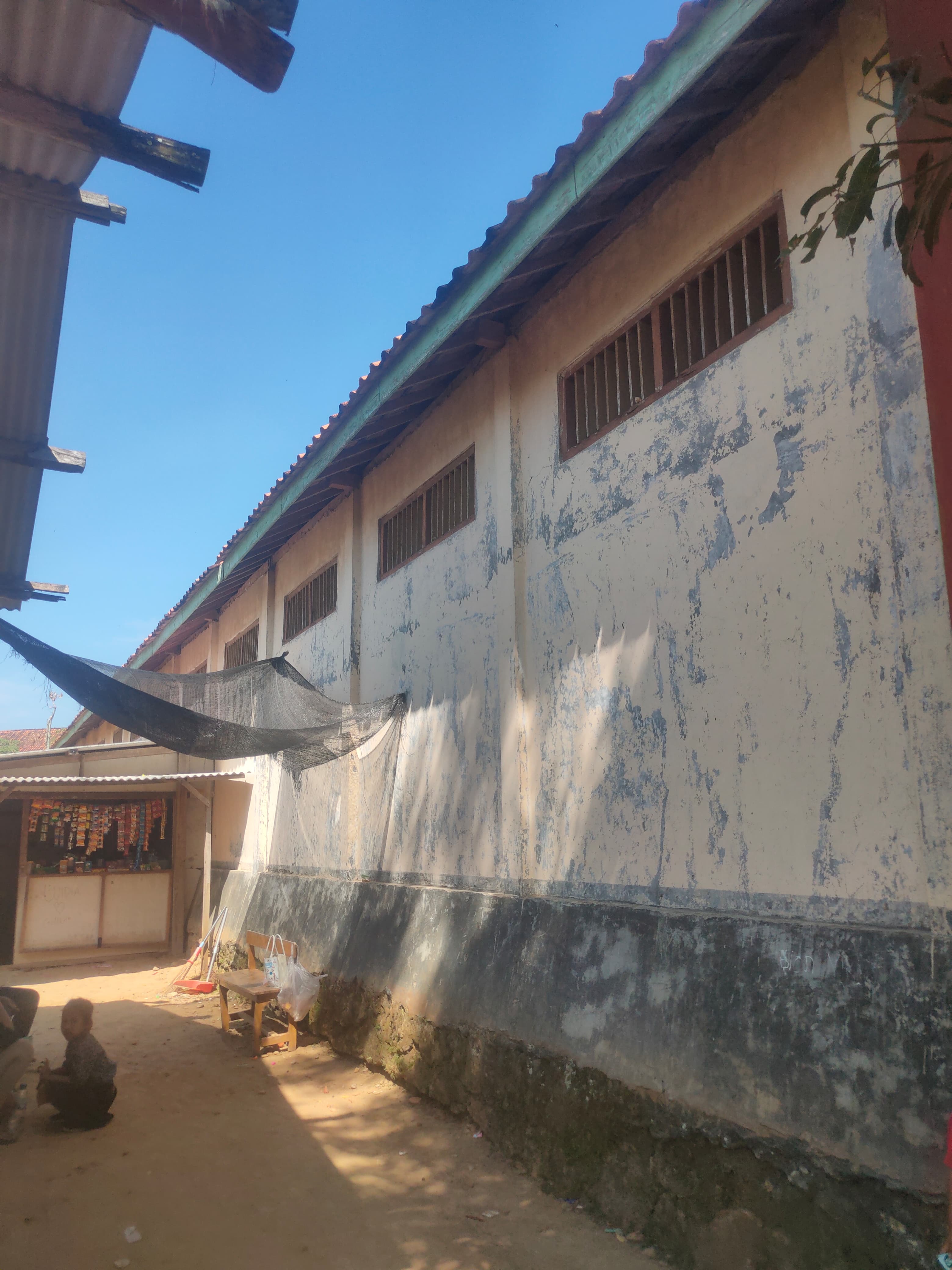 Tampak Belakang