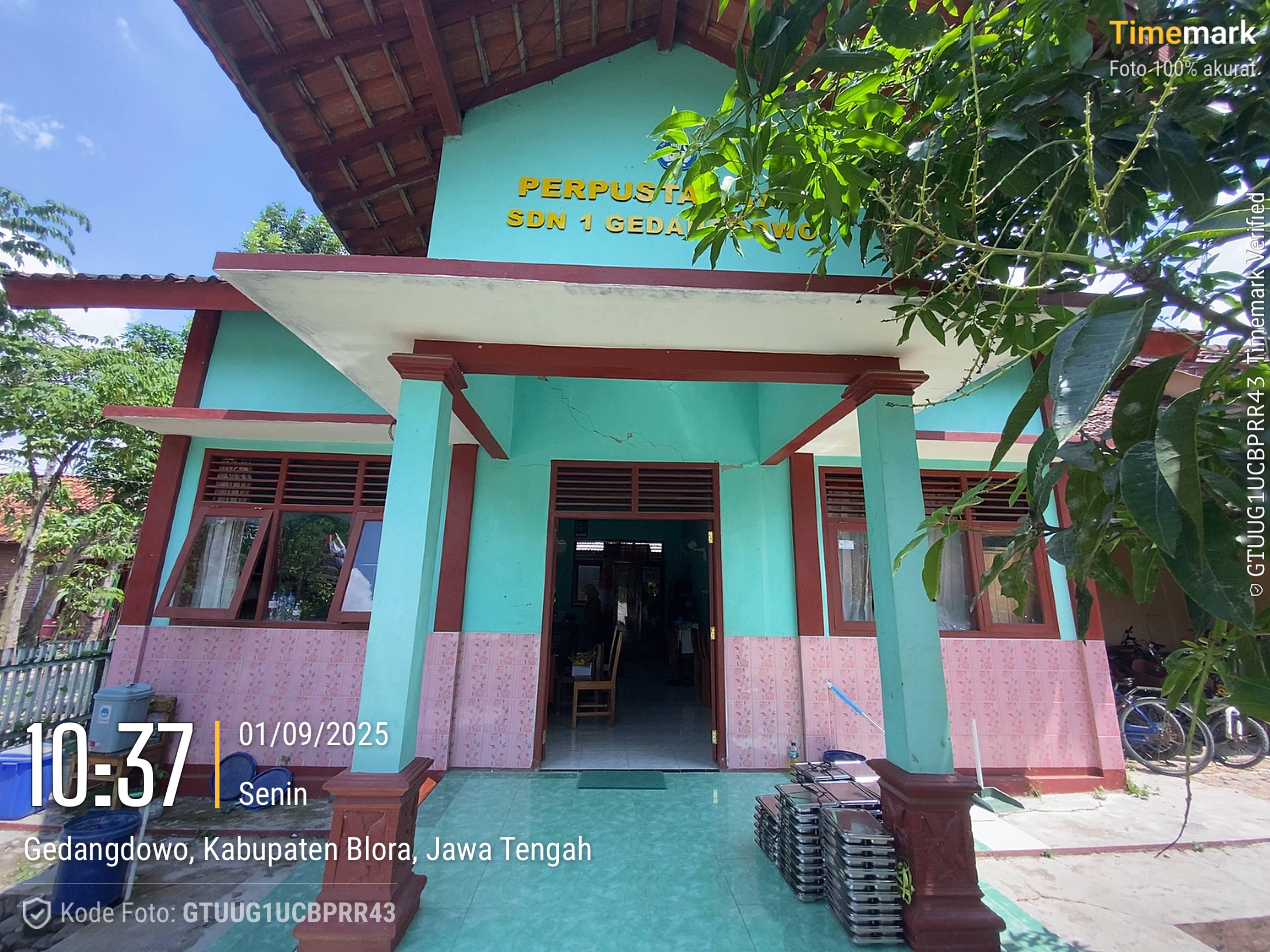 Tampak Depan