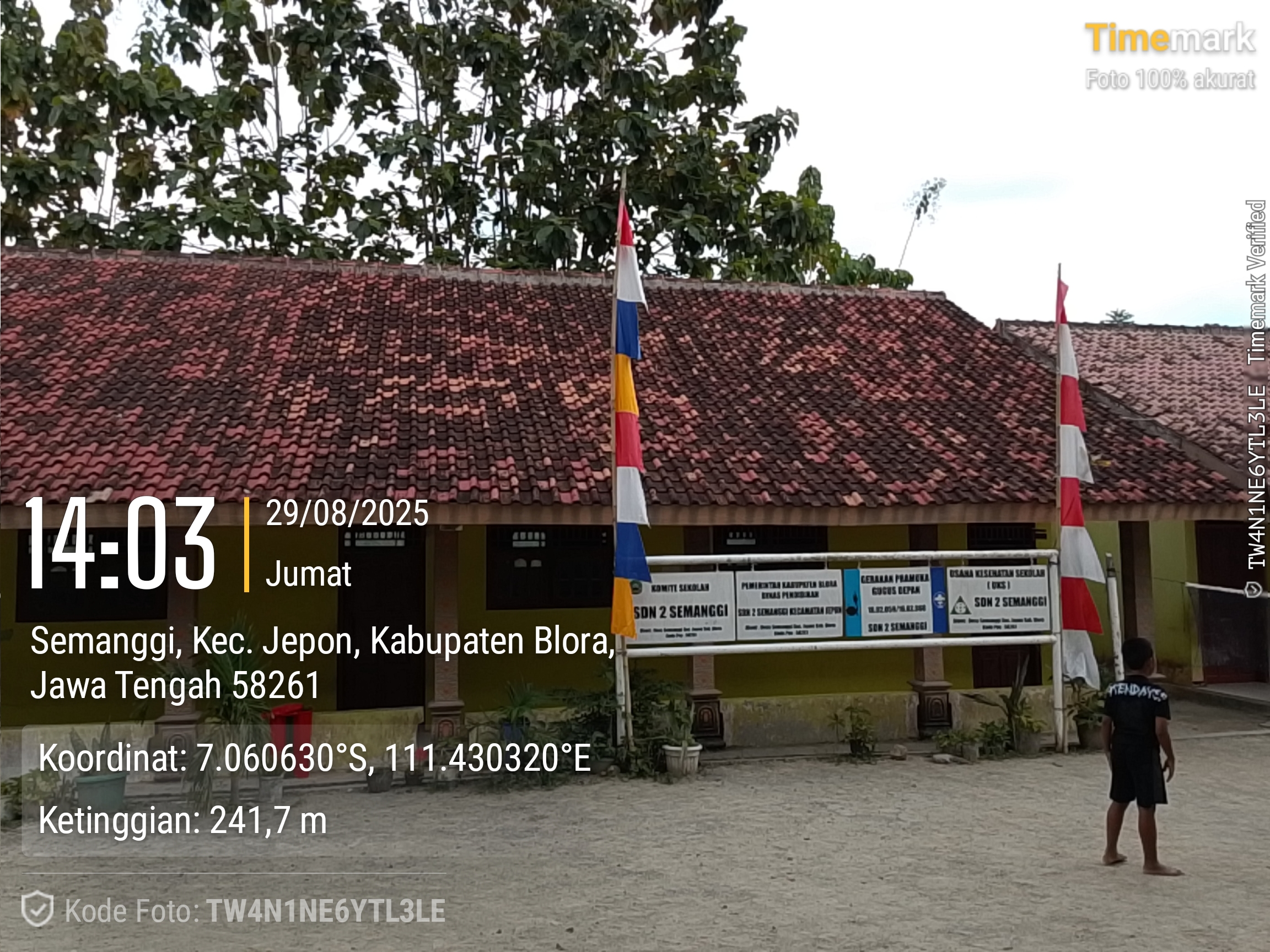 Tampak Depan
