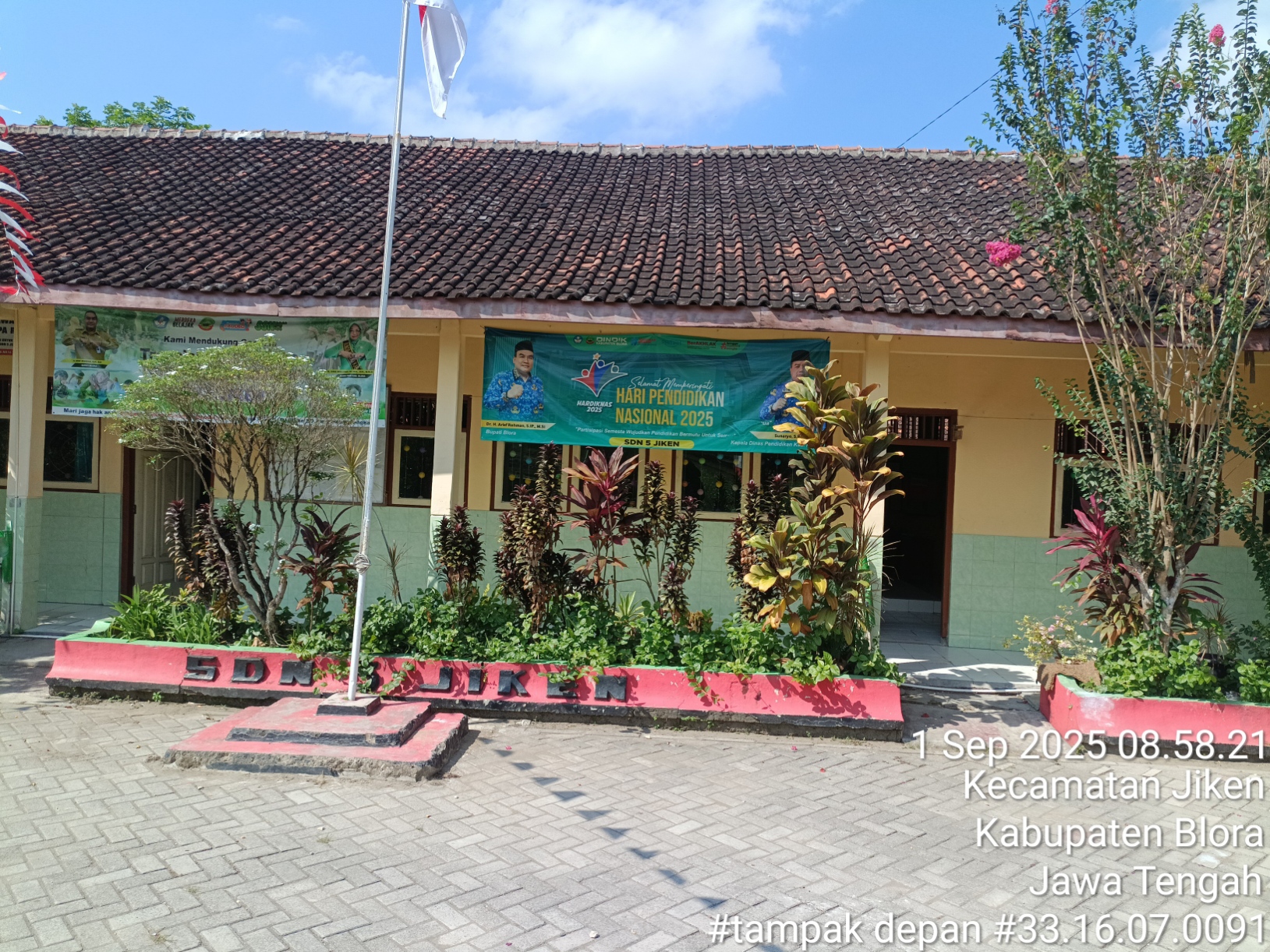 Tampak Depan