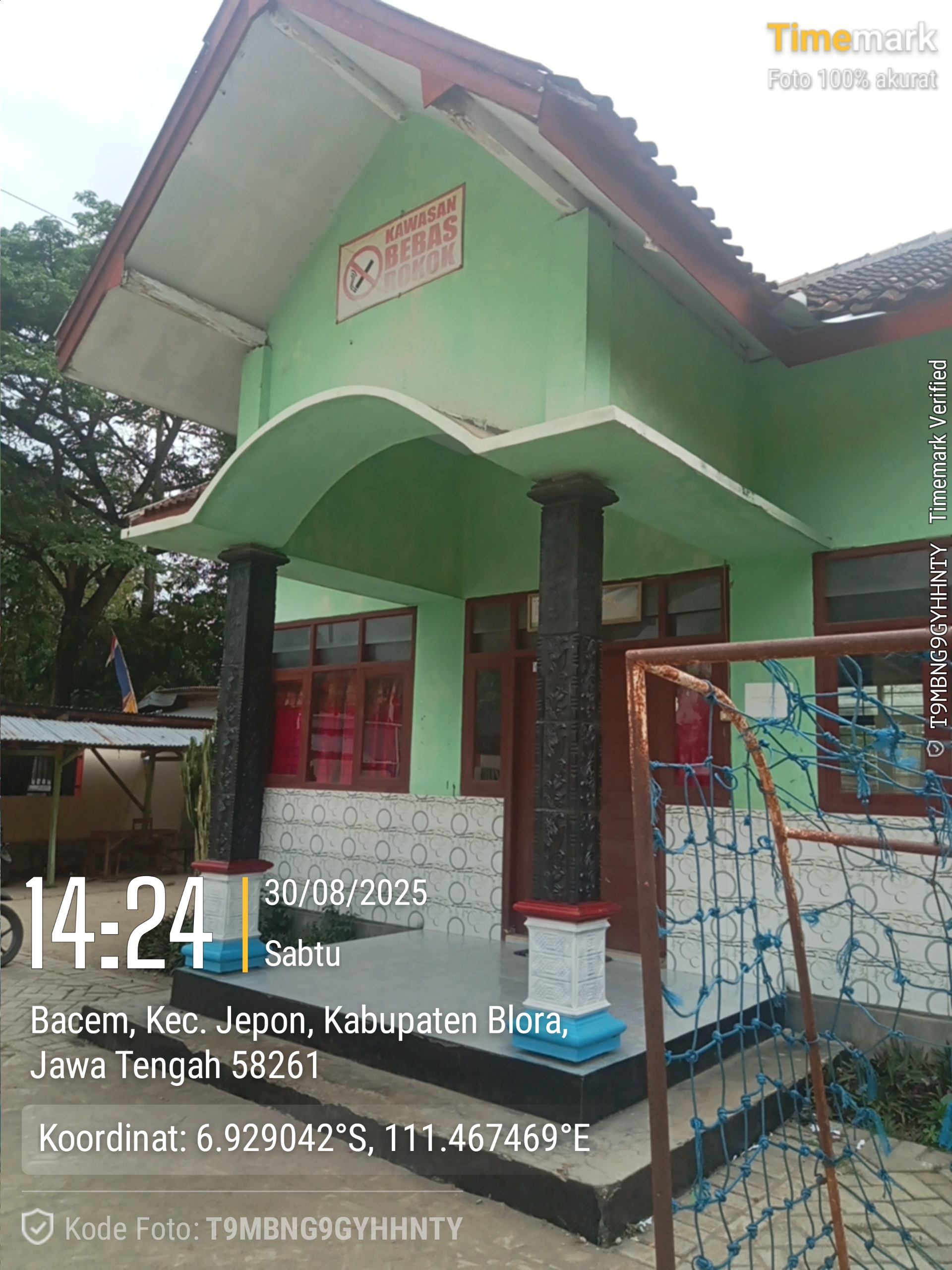 Tampak Depan