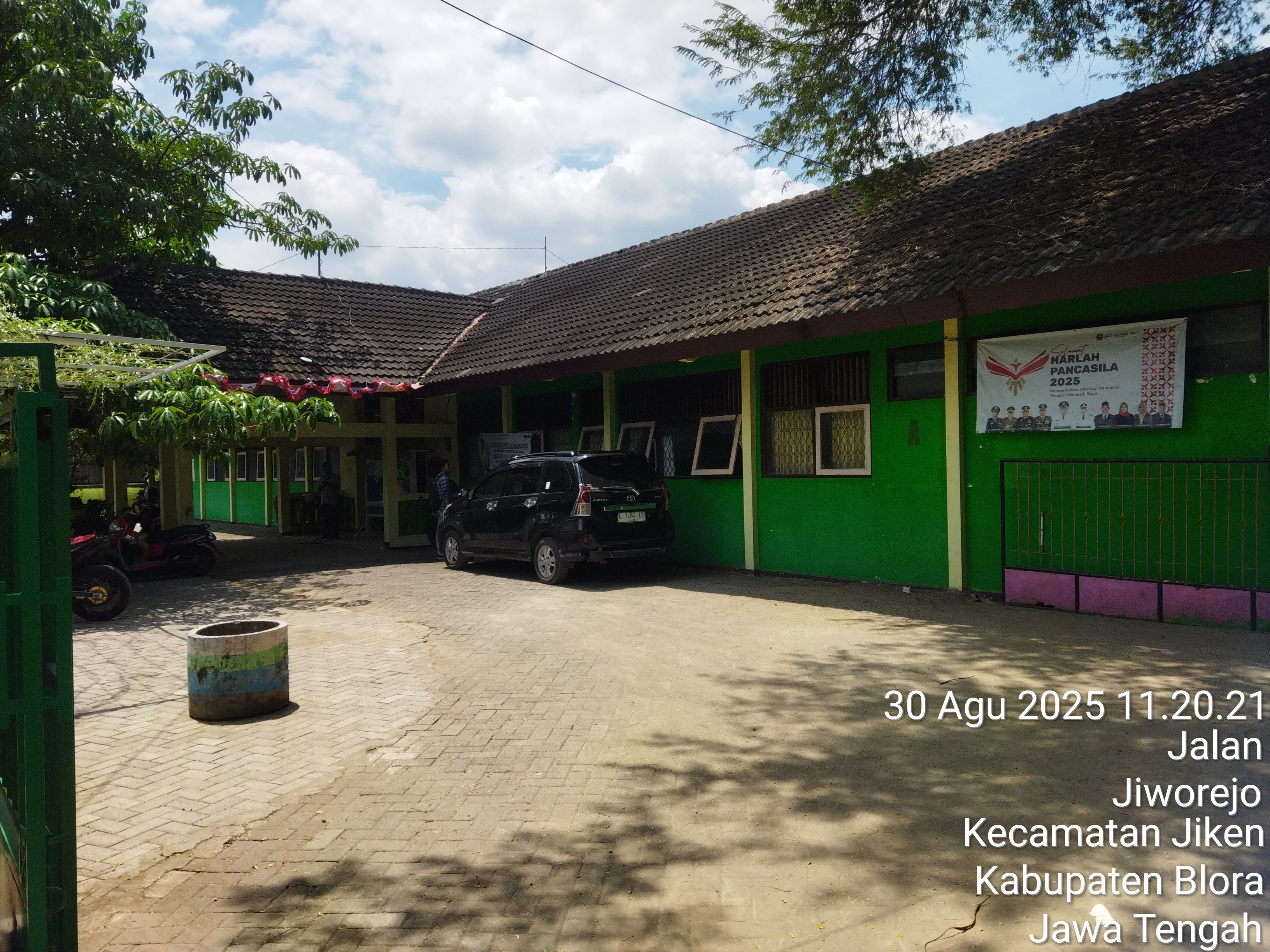 Tampak Depan