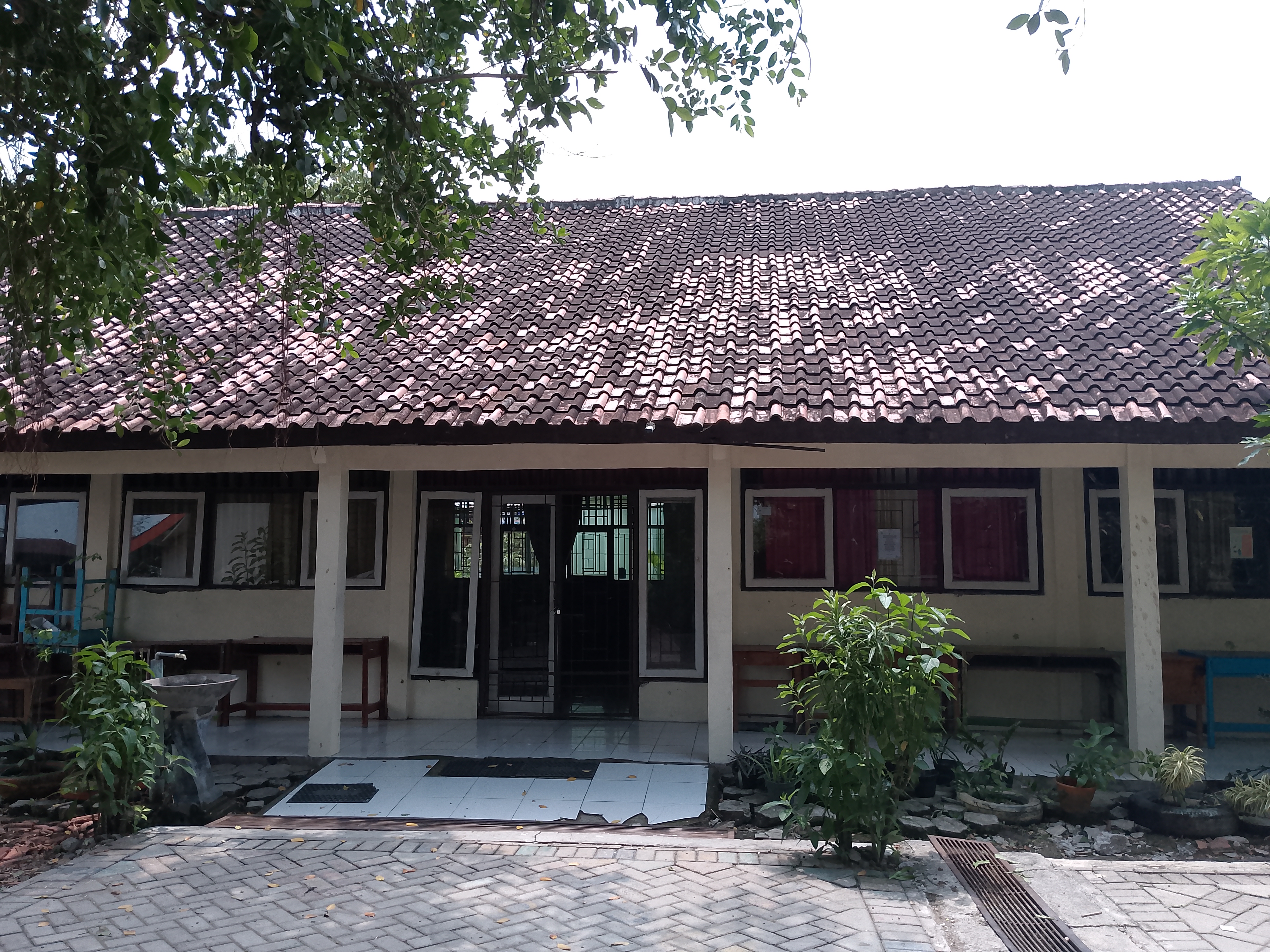 Tampak Depan
