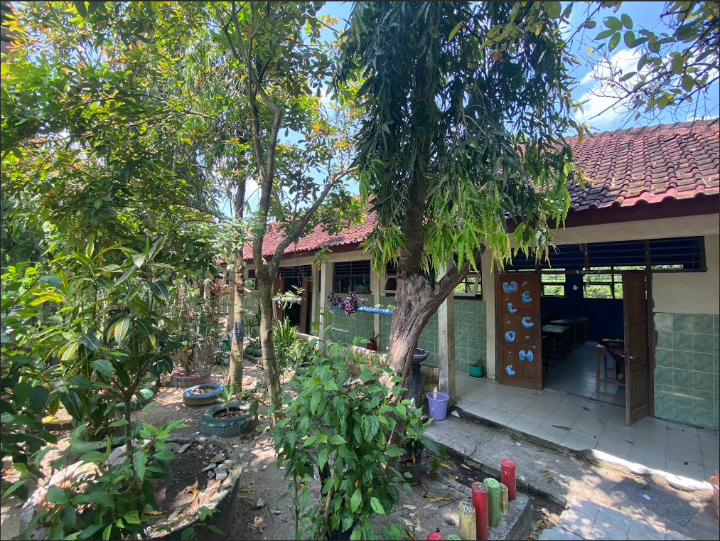 Tampak Depan