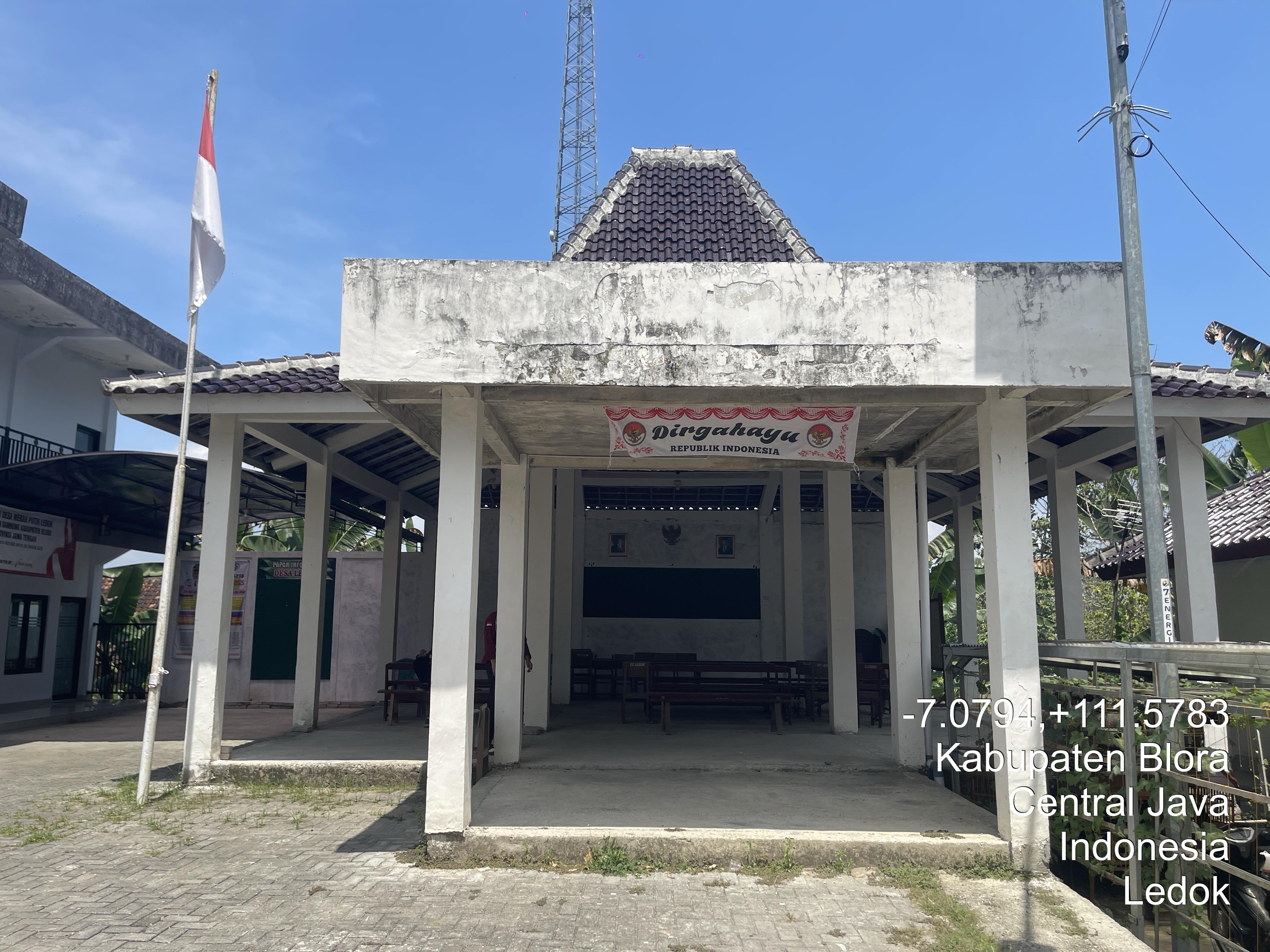 Tampak Depan