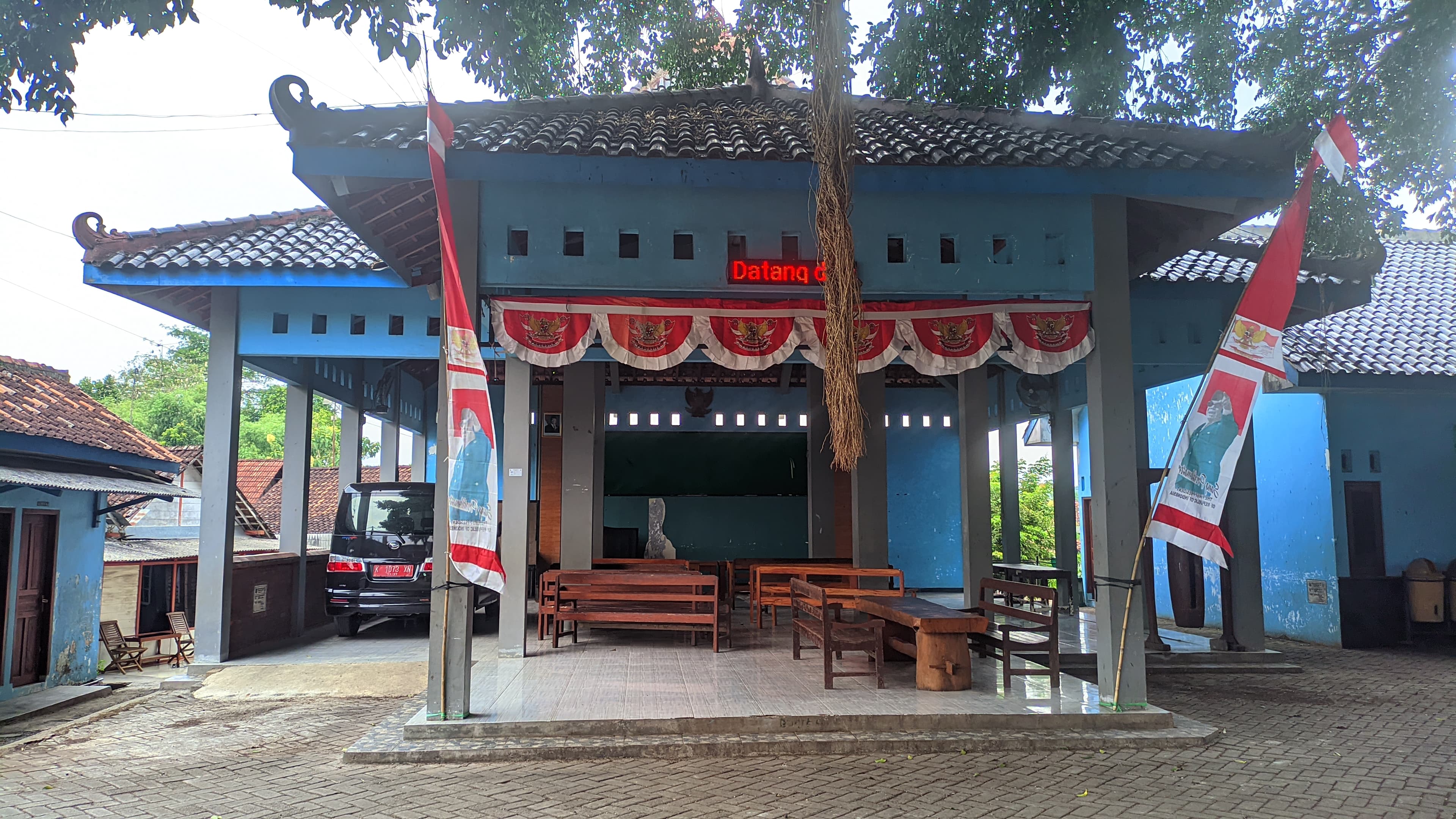 Tampak Depan