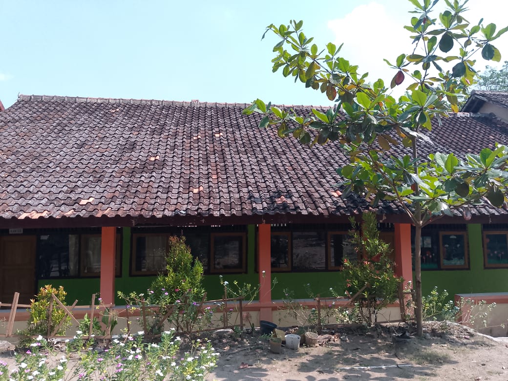 Tampak Depan