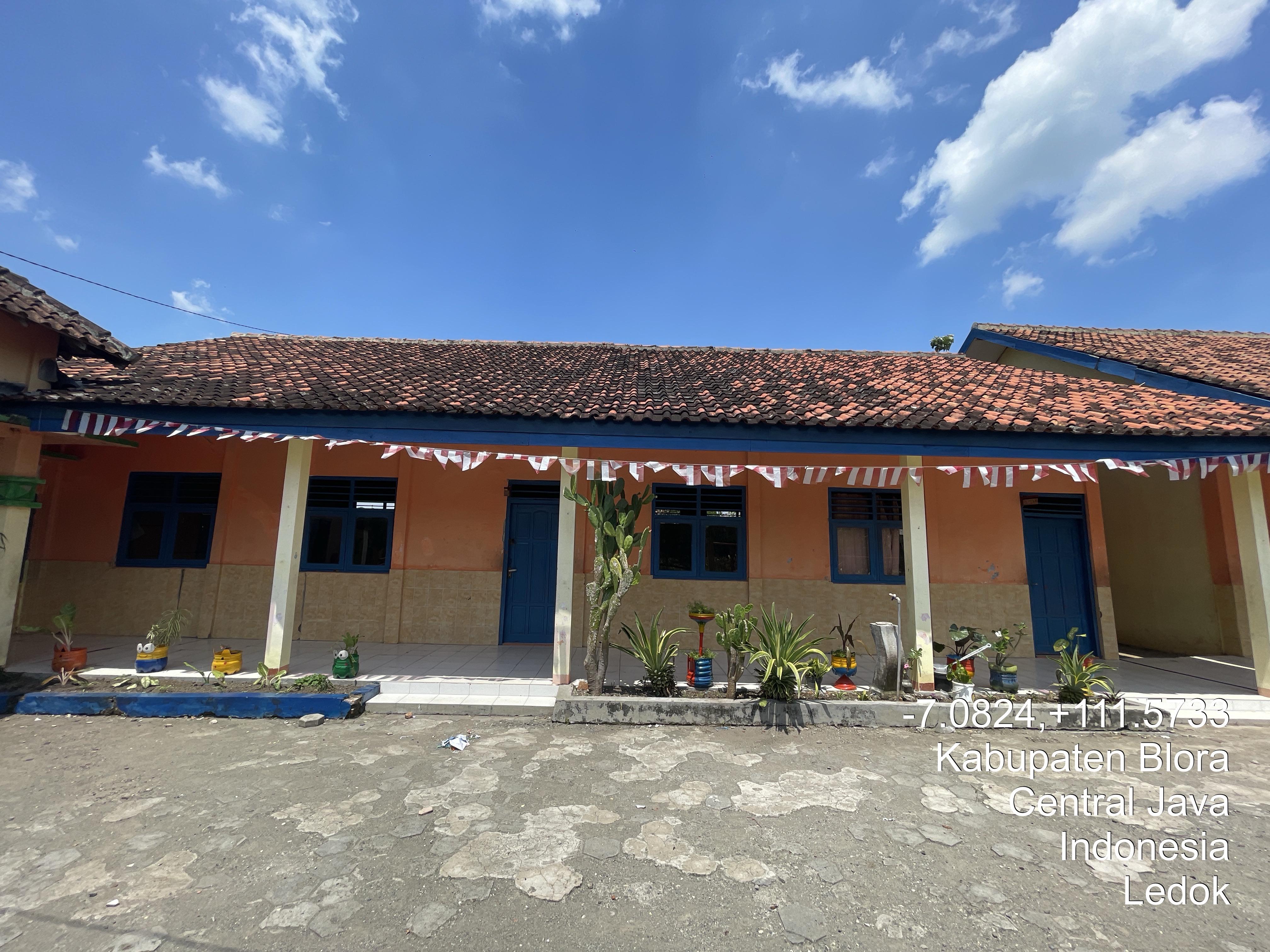 Tampak Depan