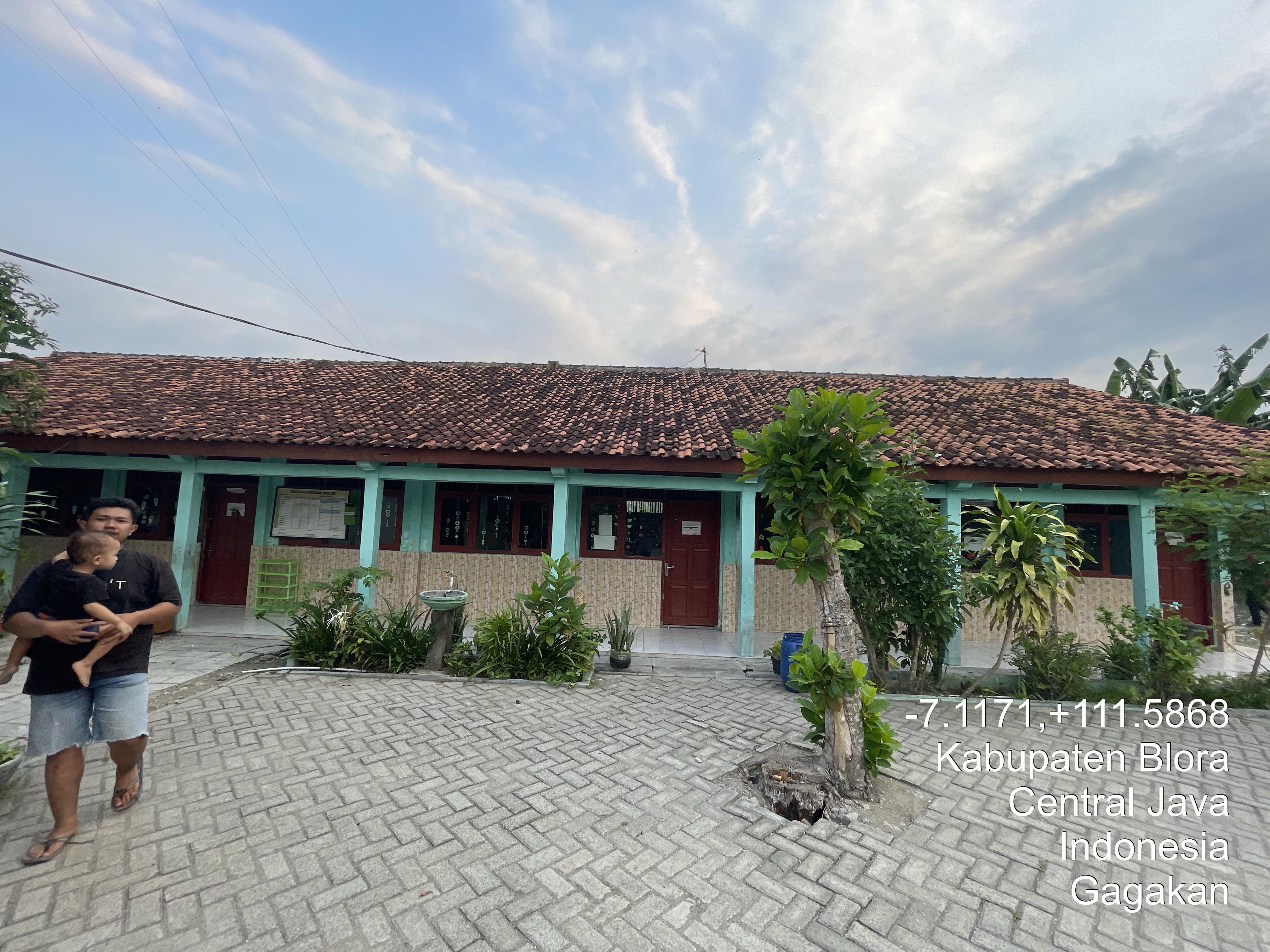 Tampak Depan