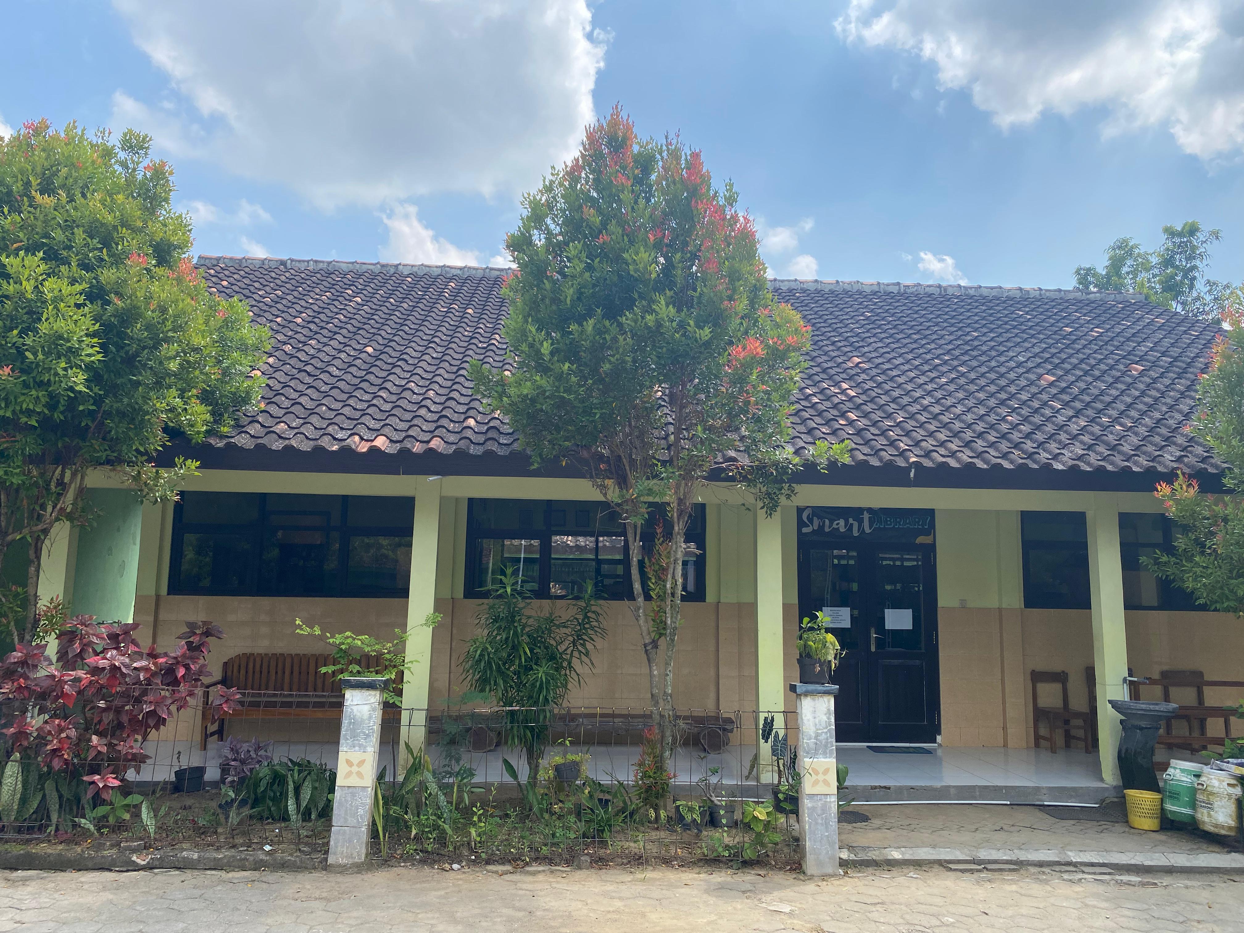 Tampak Depan