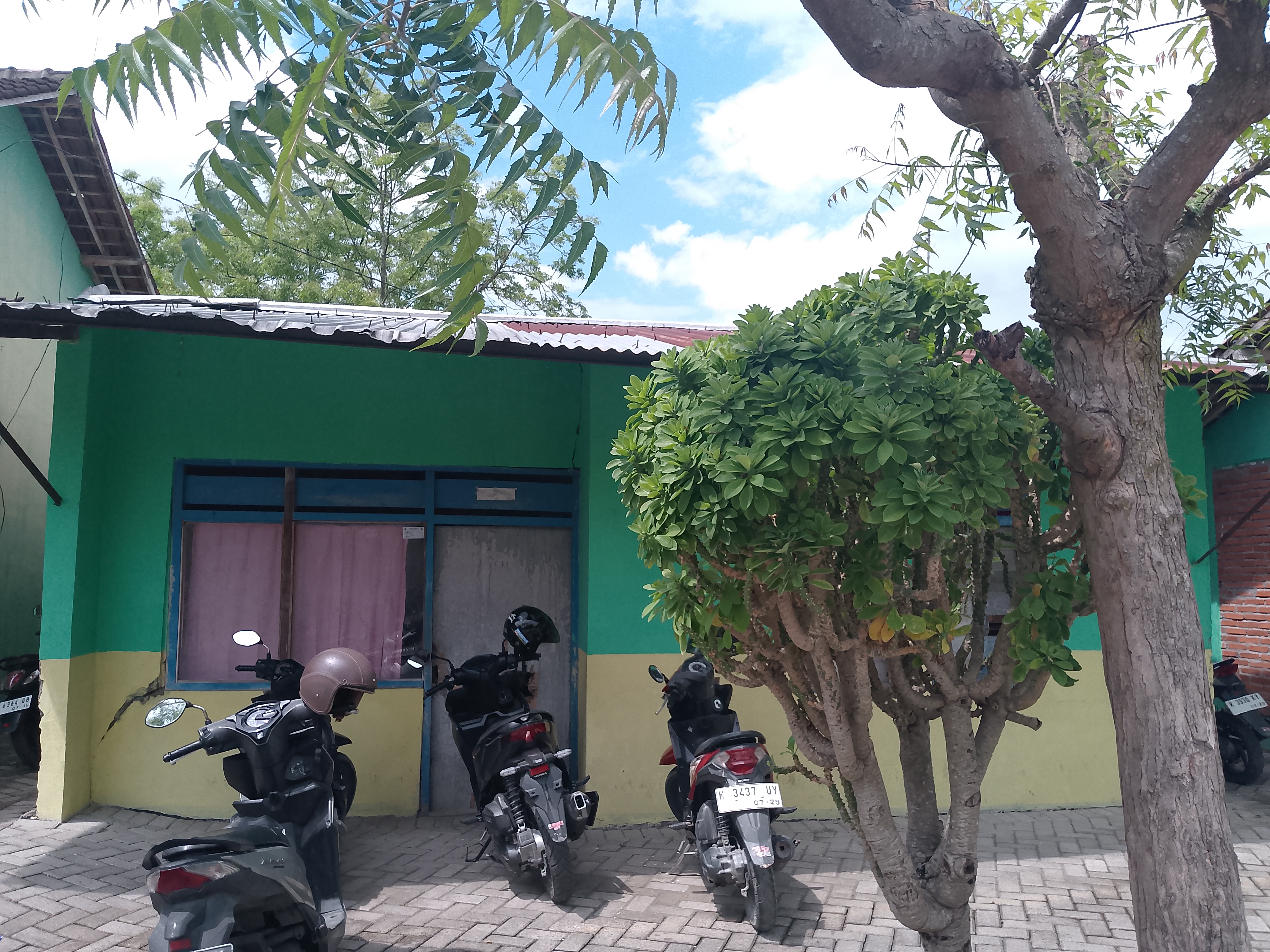 Tampak Depan