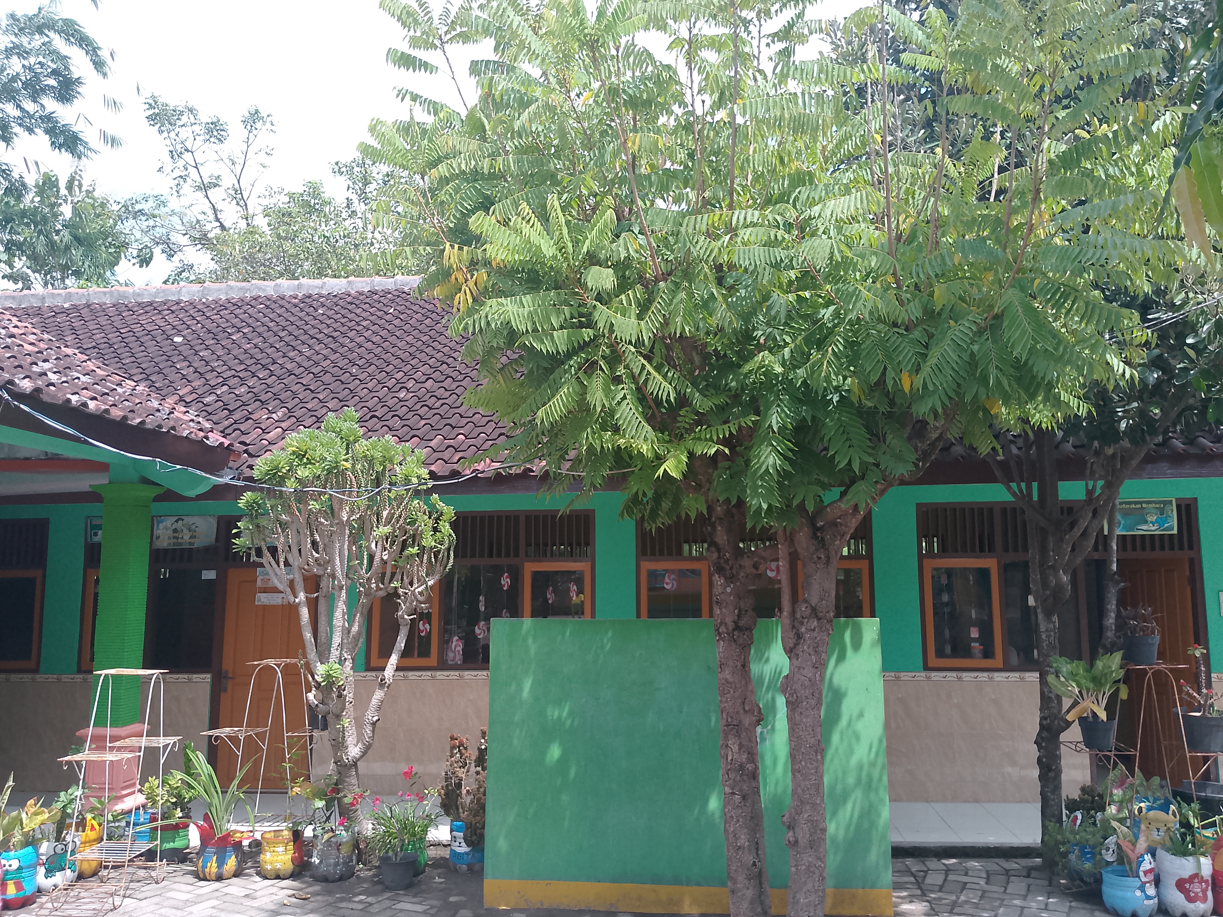 Tampak Depan
