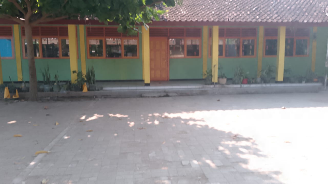 Tampak Depan