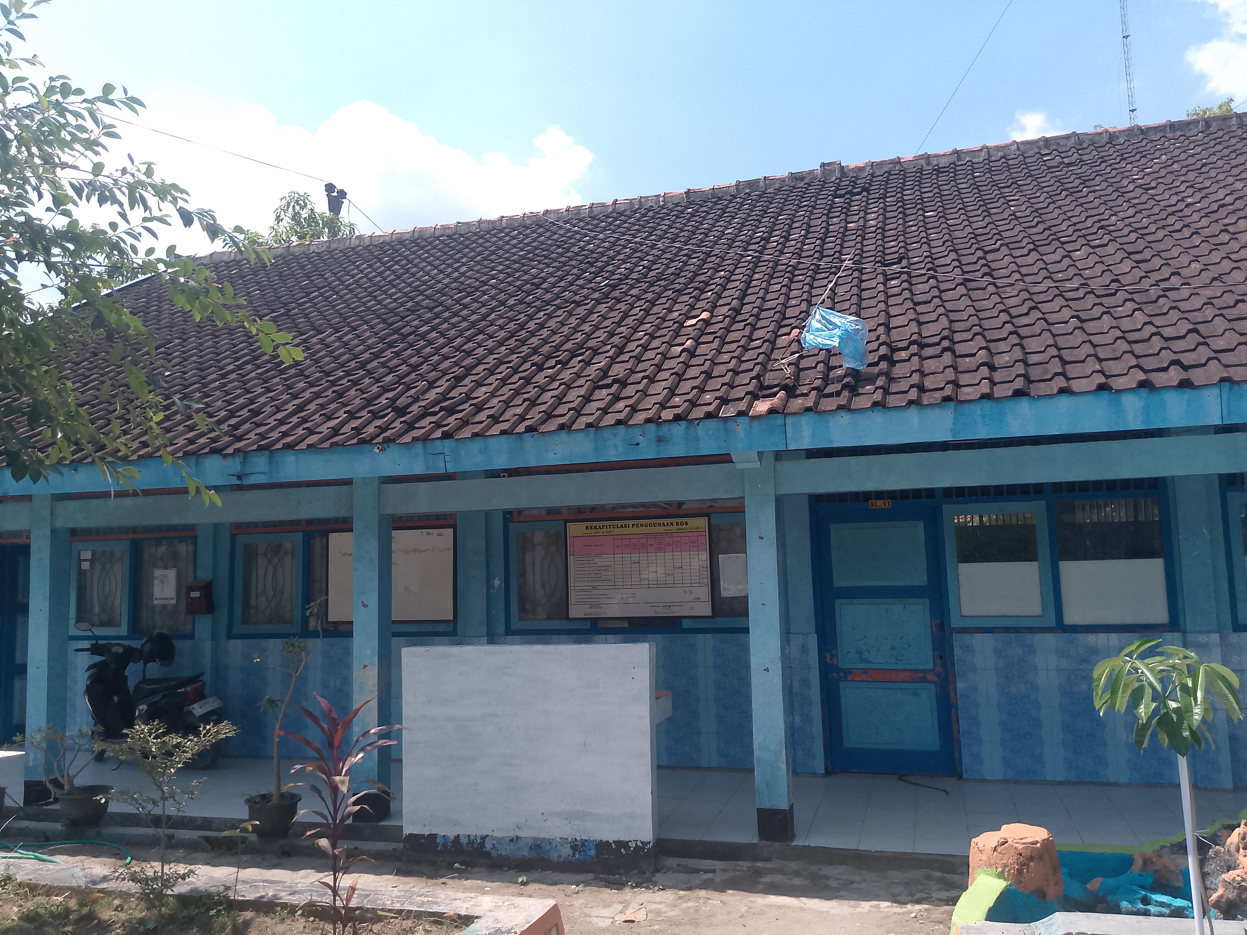Tampak Depan