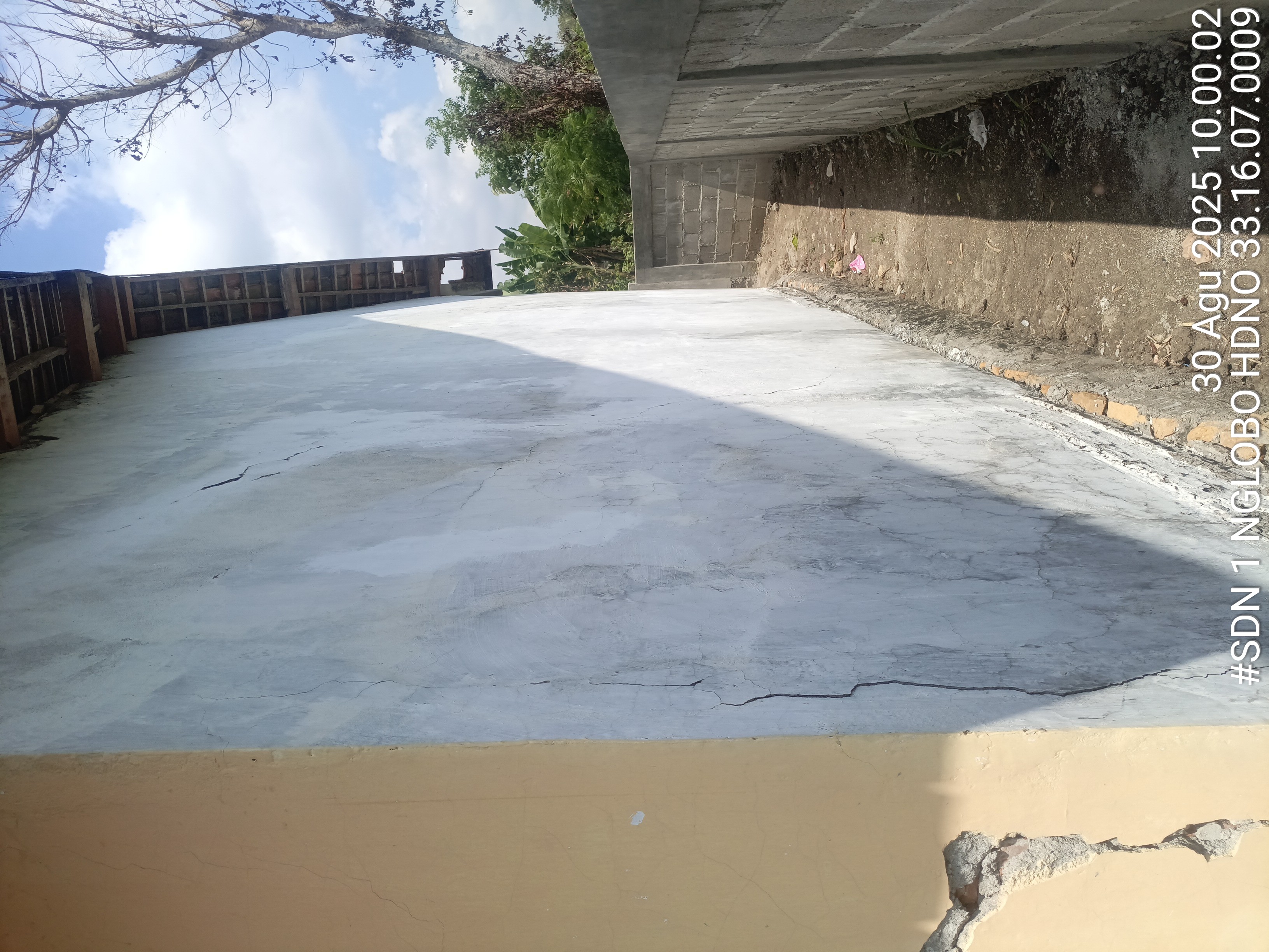 Tampak Samping 1