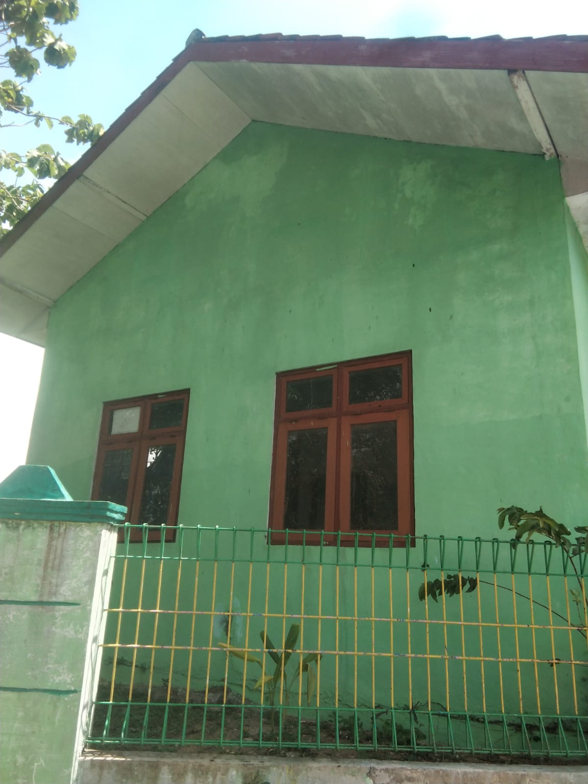 Tampak Samping 1