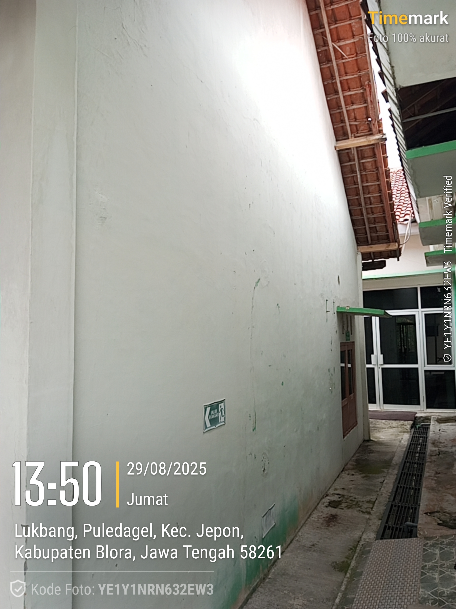 Tampak Samping 1