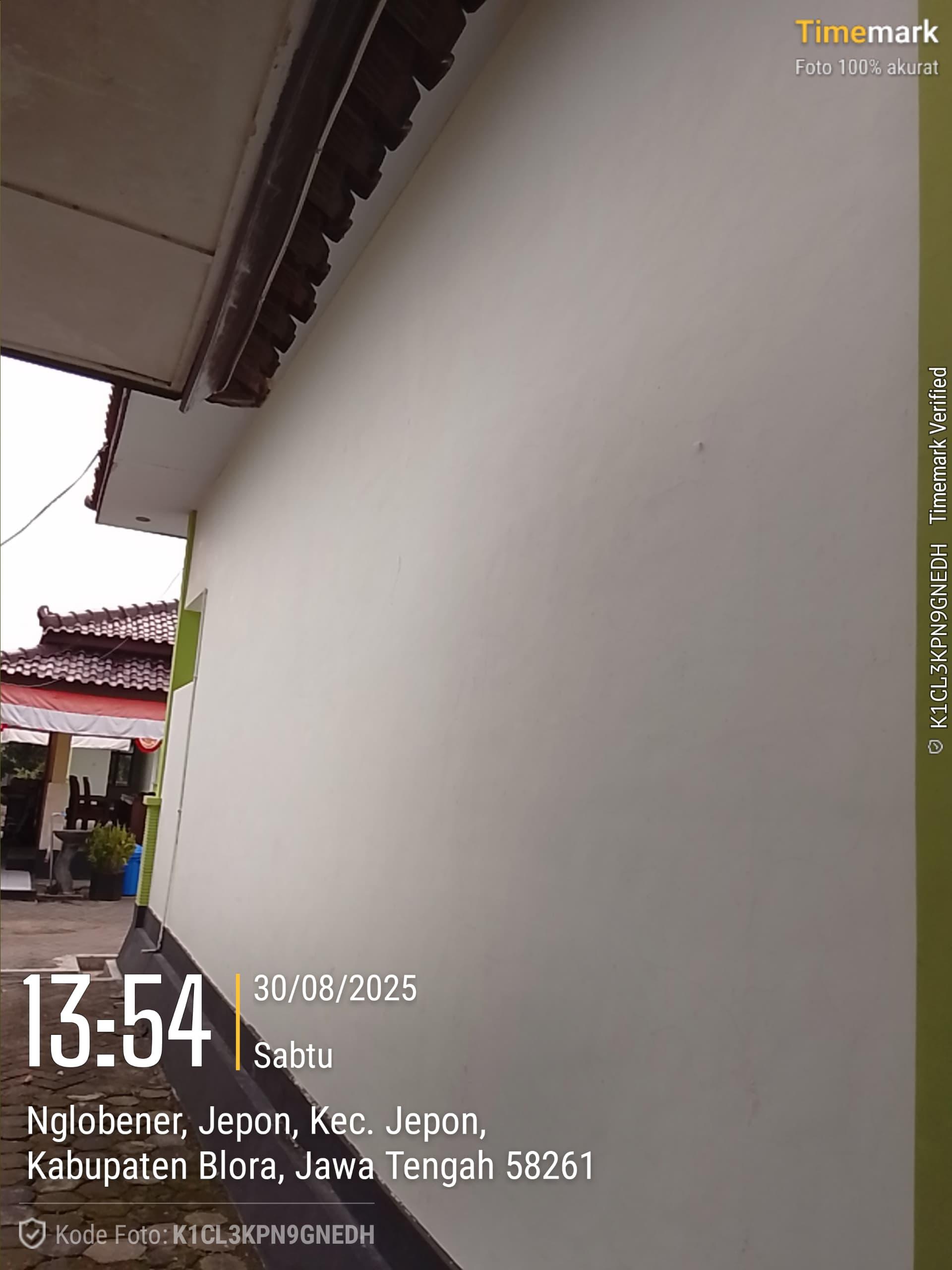 Tampak Samping 1