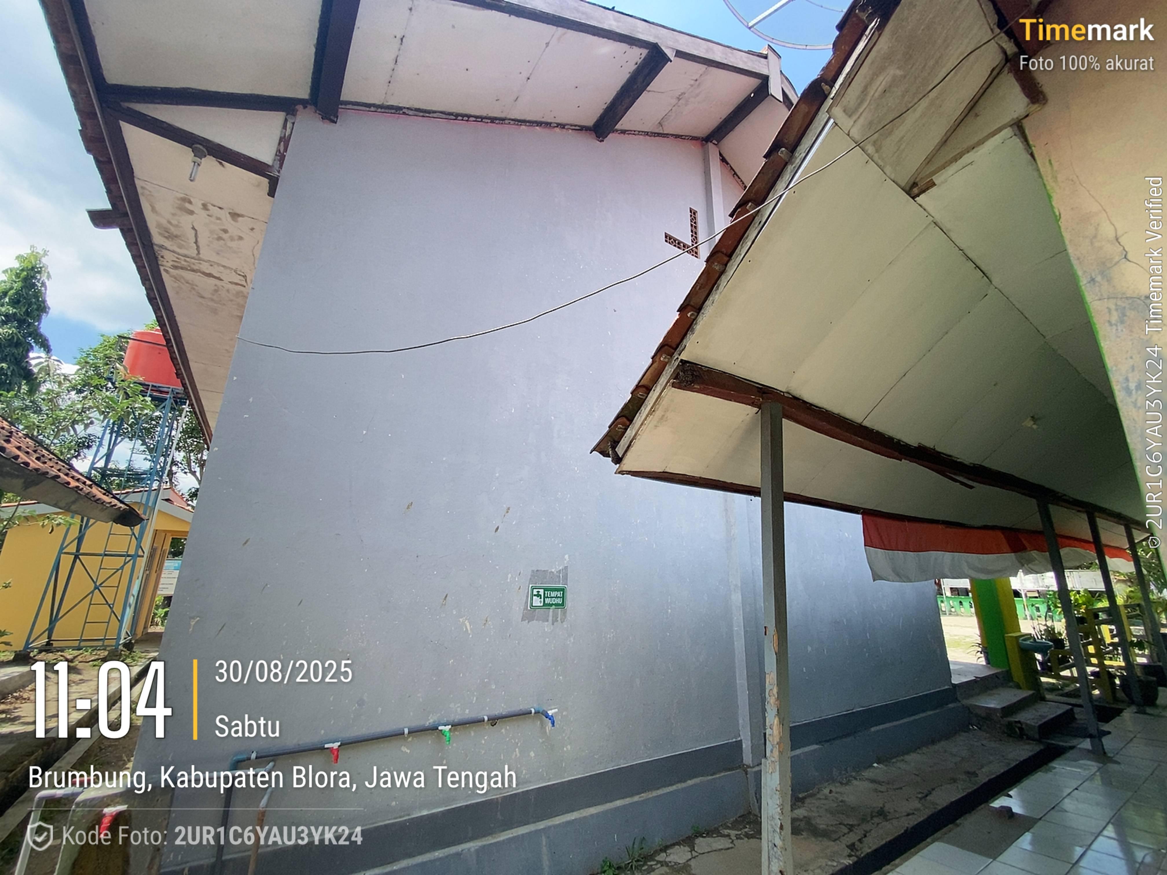 Tampak Samping 1