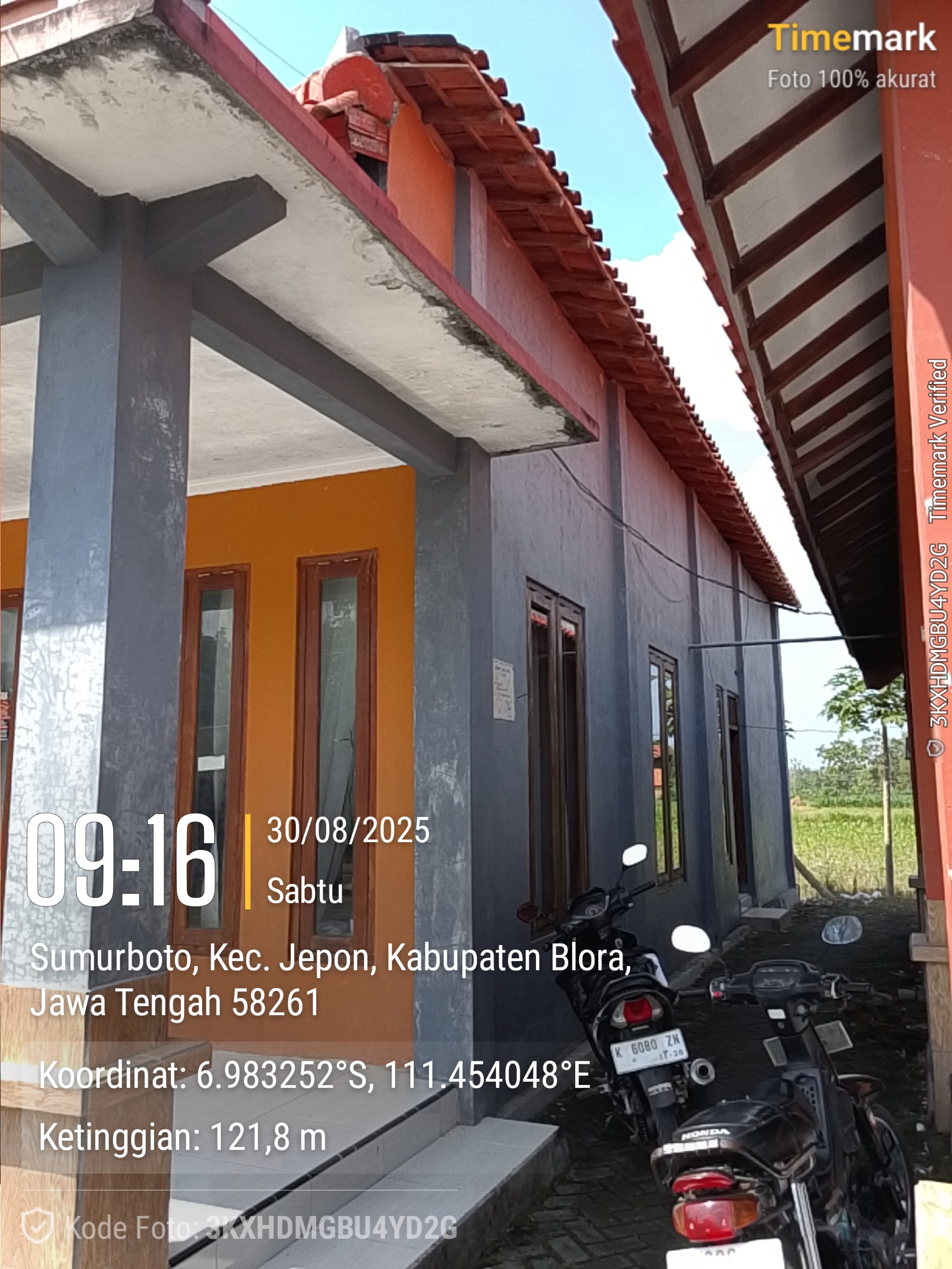 Tampak Samping 1
