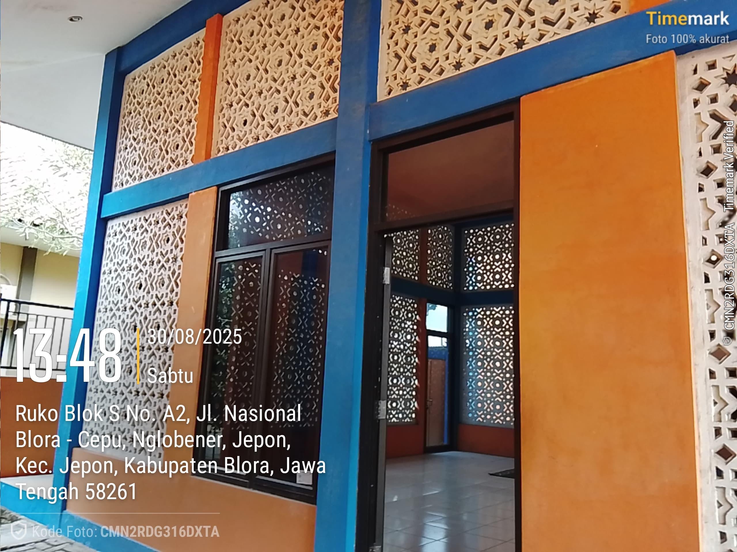 Tampak Samping 1