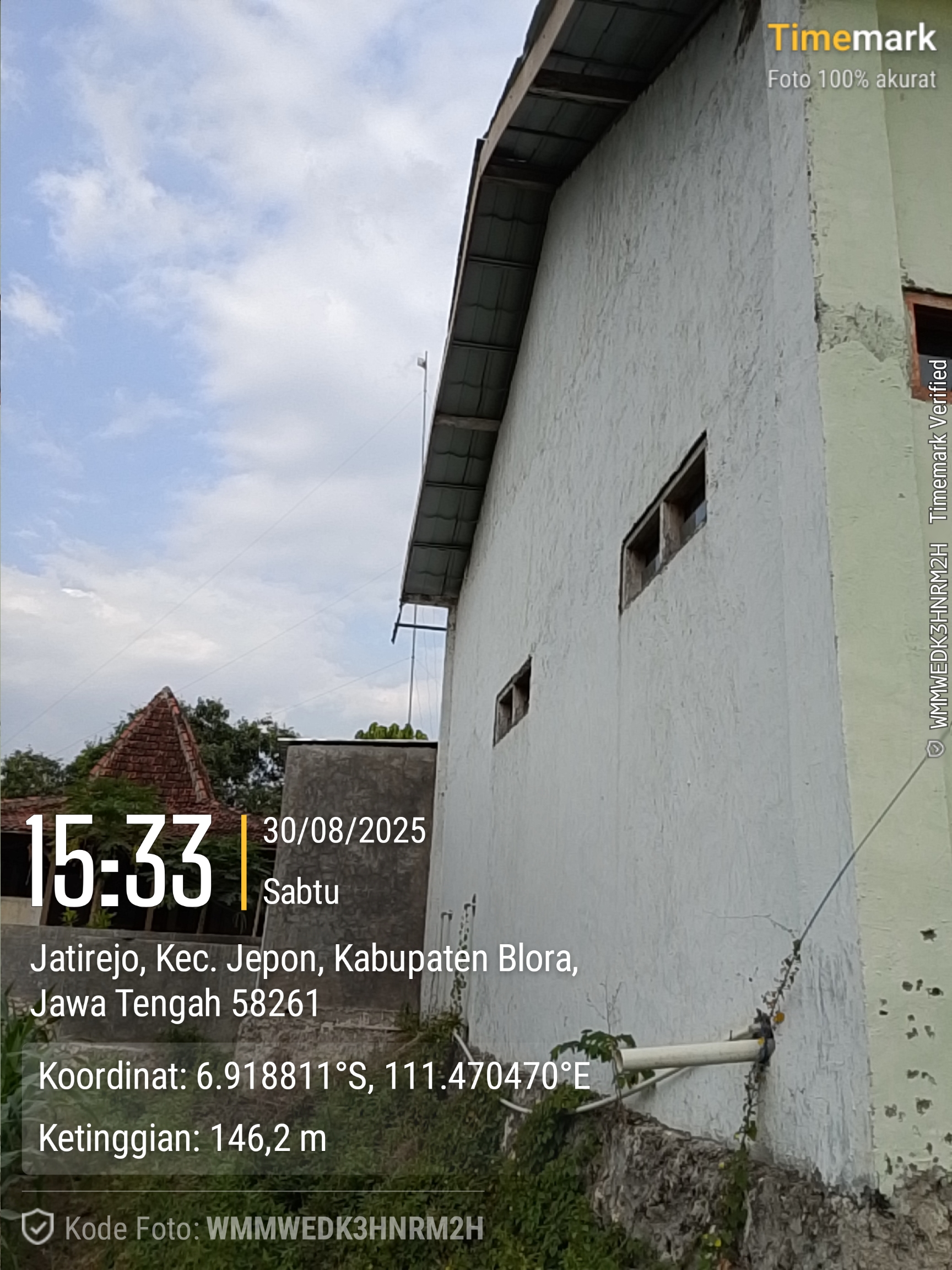 Tampak Samping 1