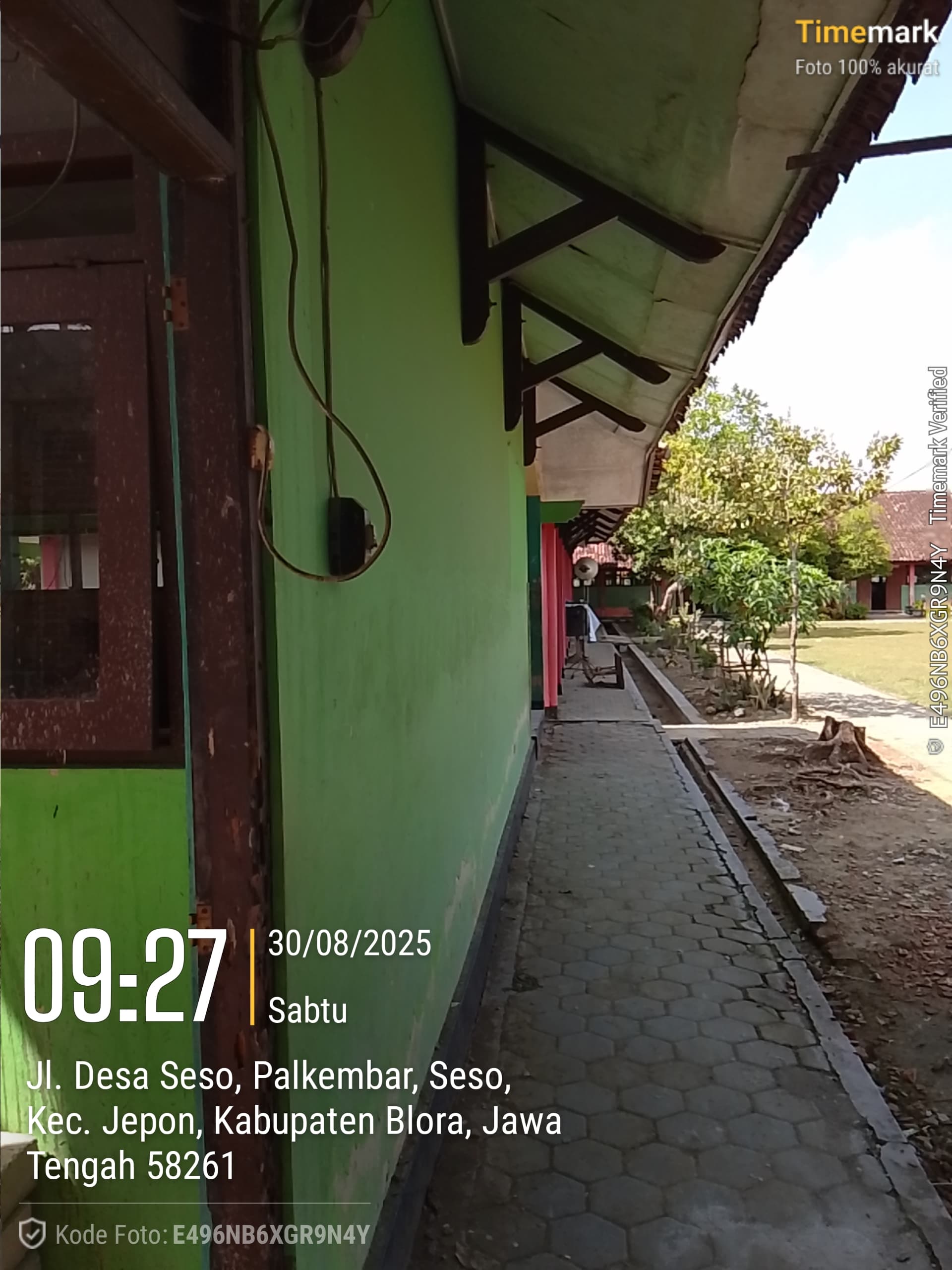 Tampak Samping 1