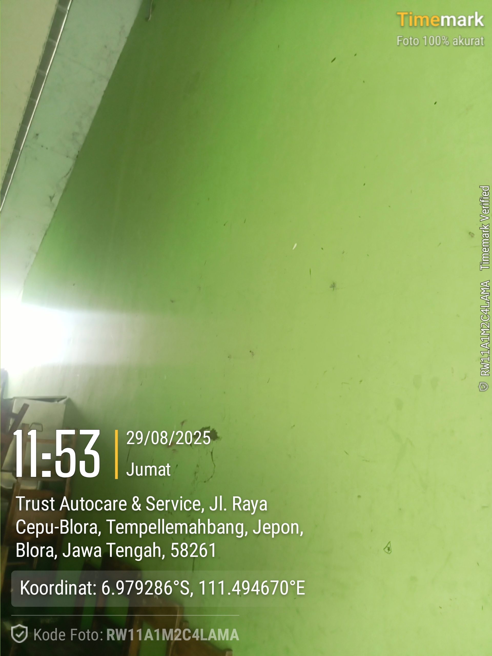 Tampak Samping 1