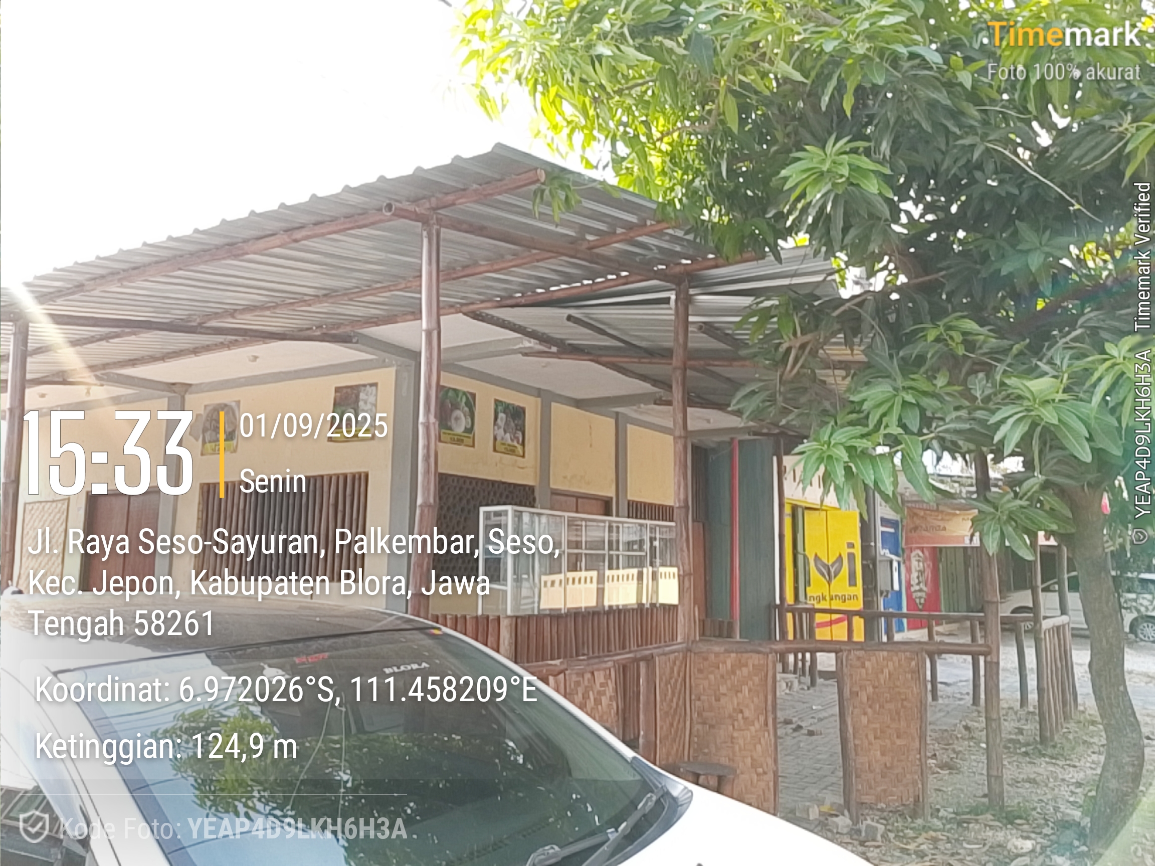 Tampak Samping 1