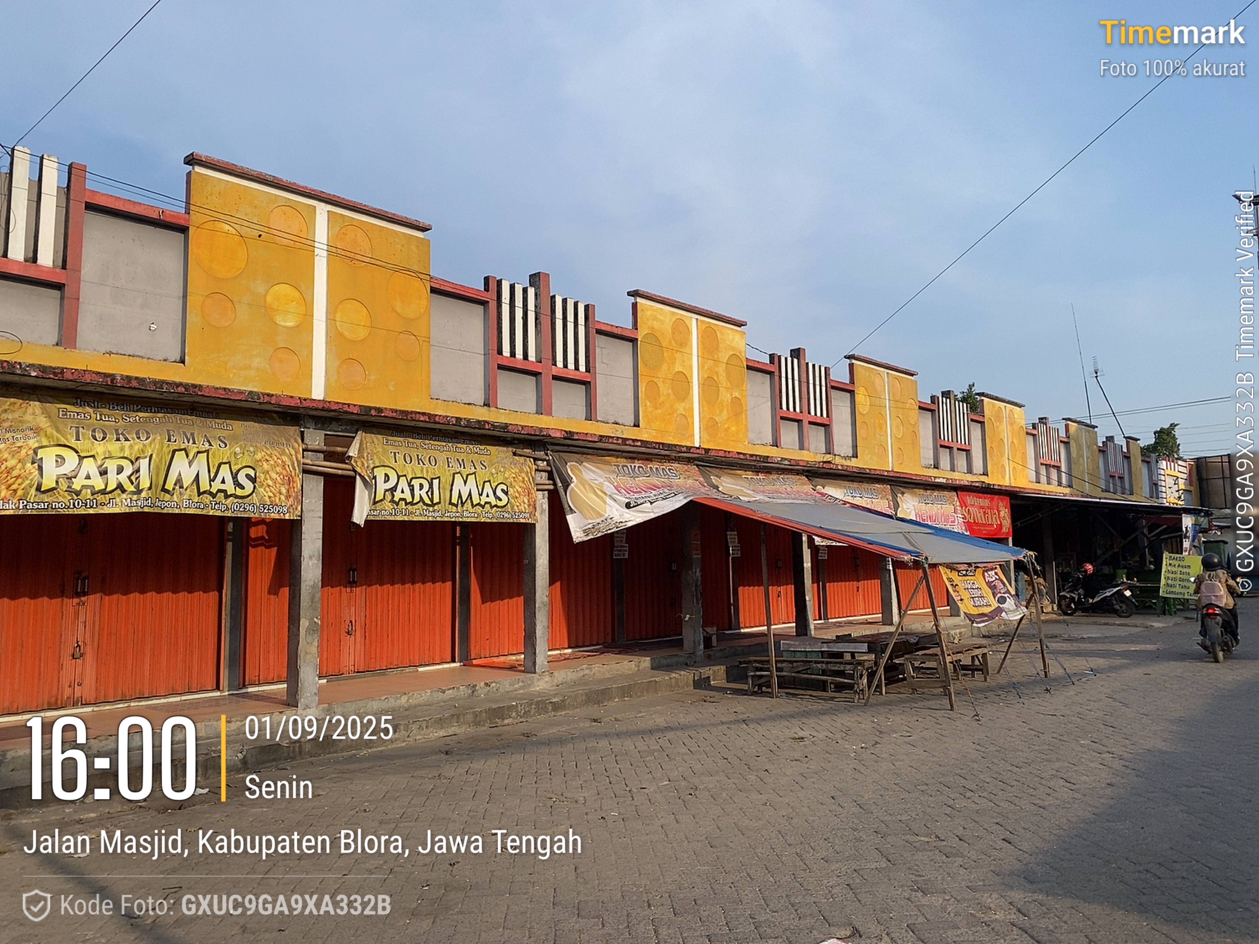 Tampak Samping 1