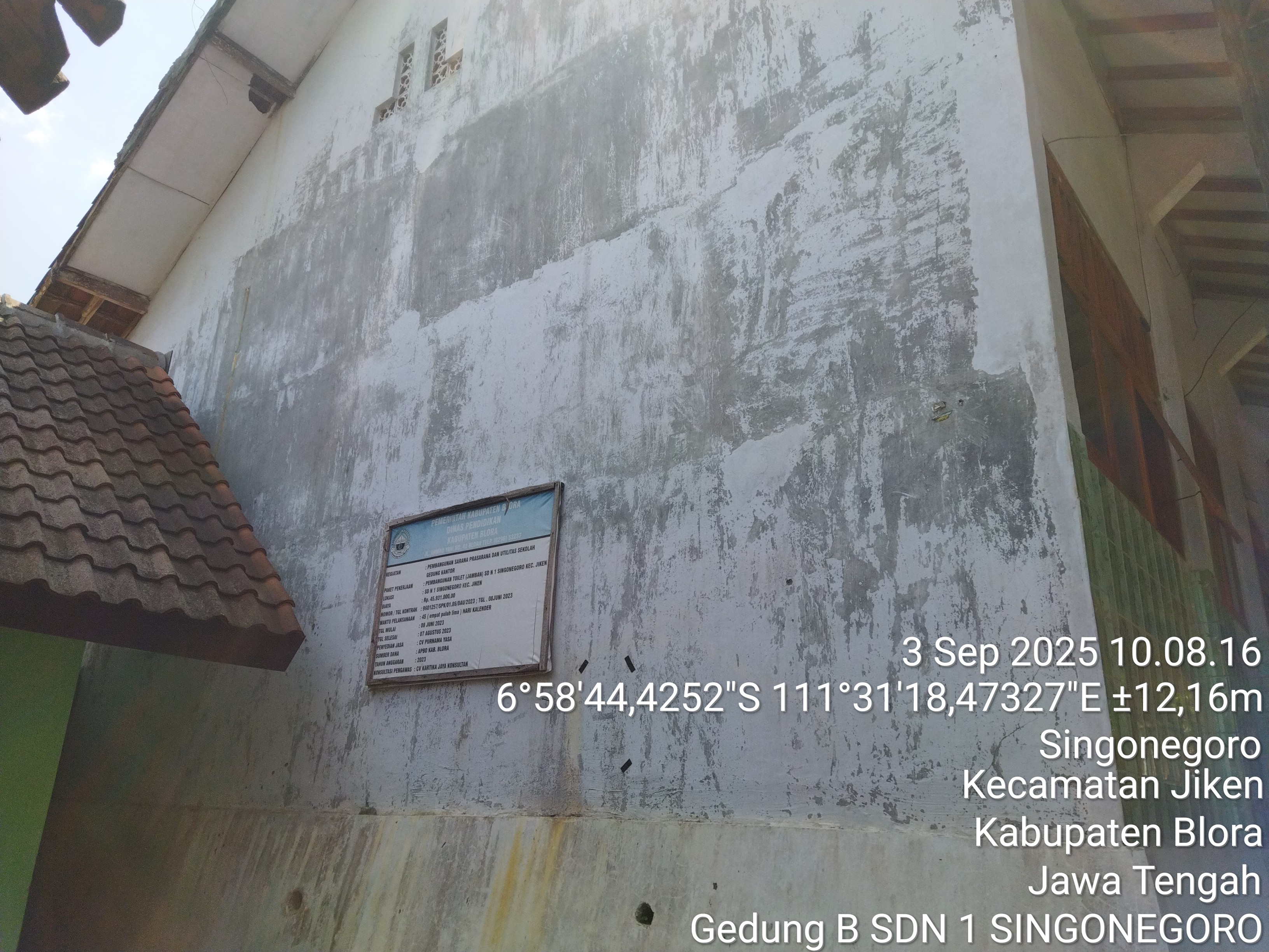 Tampak Samping 1