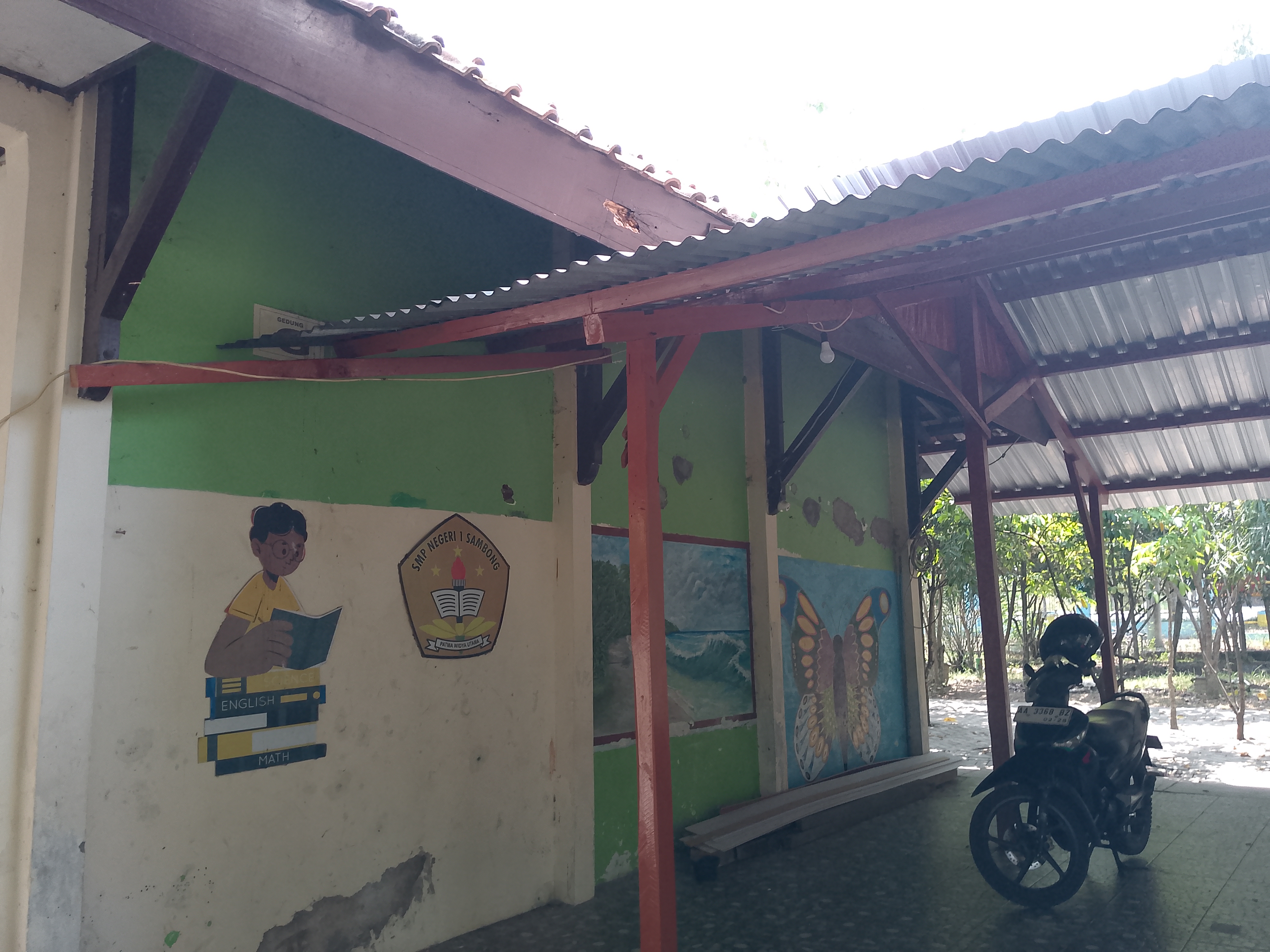 Tampak Samping 1