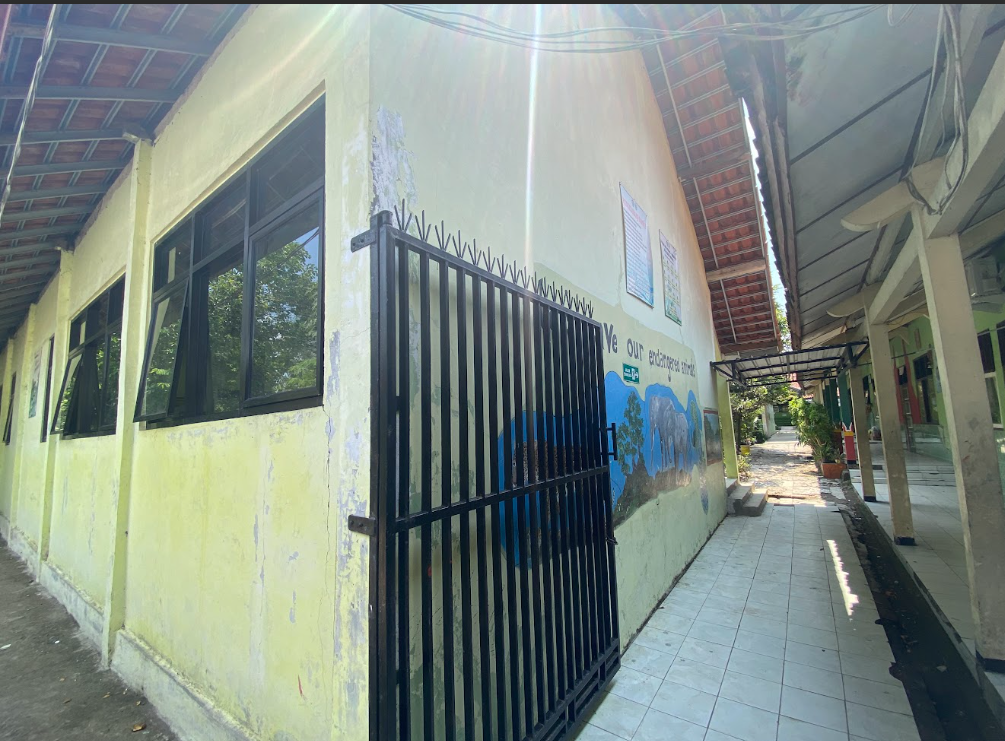 Tampak Samping 1