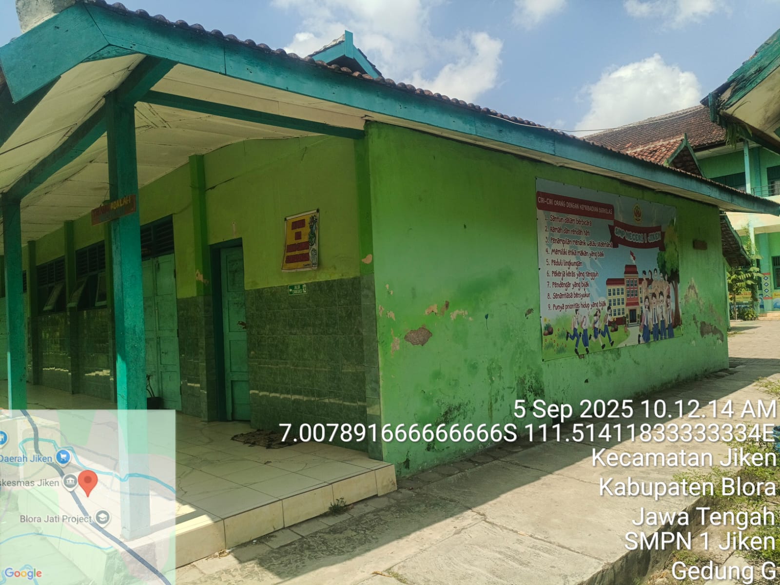 Tampak Samping 1
