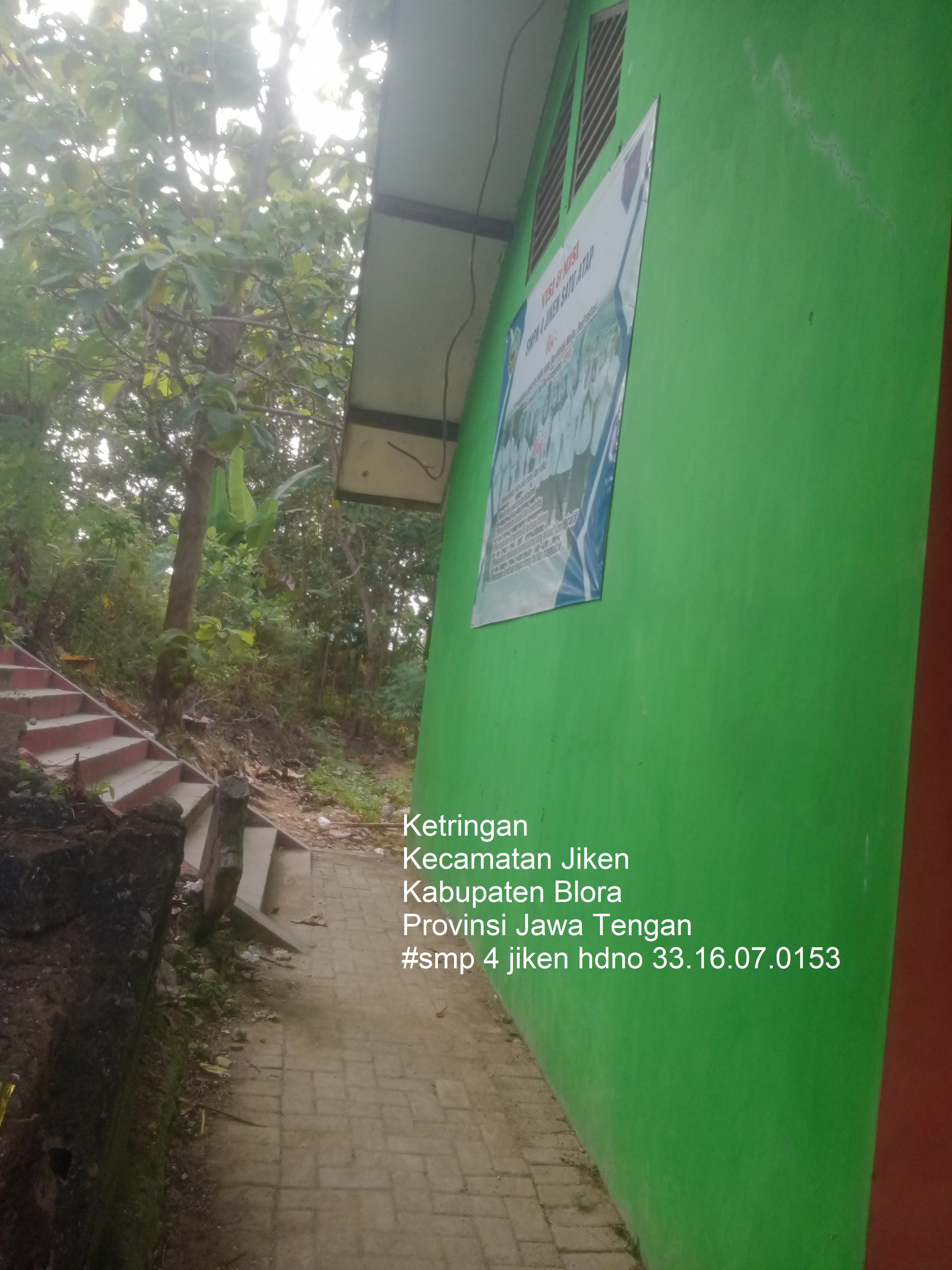Tampak Samping 1