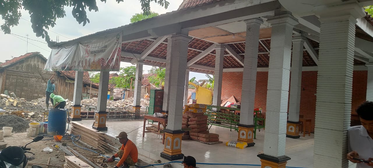 Tampak Samping 1