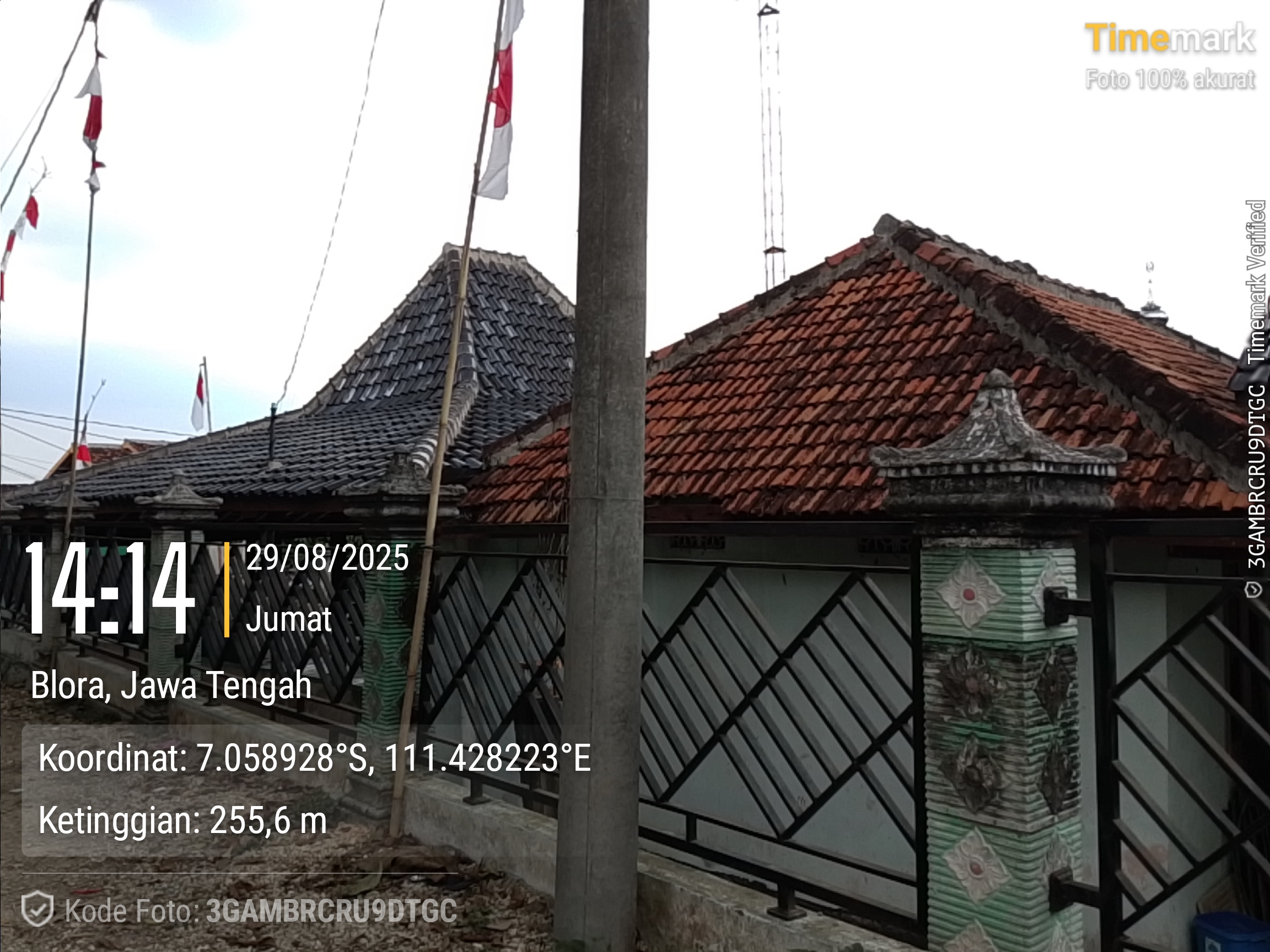 Tampak Samping 1