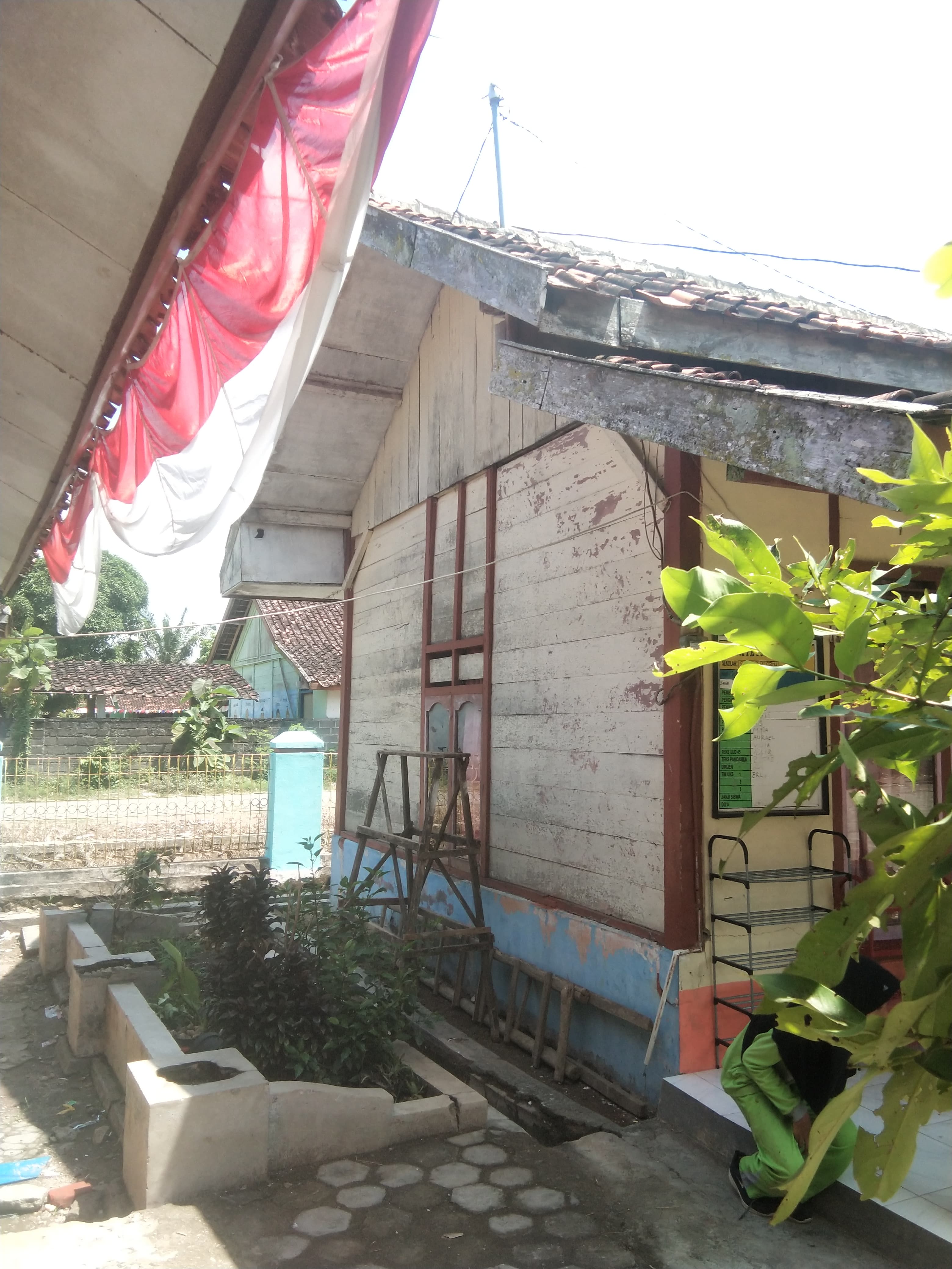 Tampak Samping 2