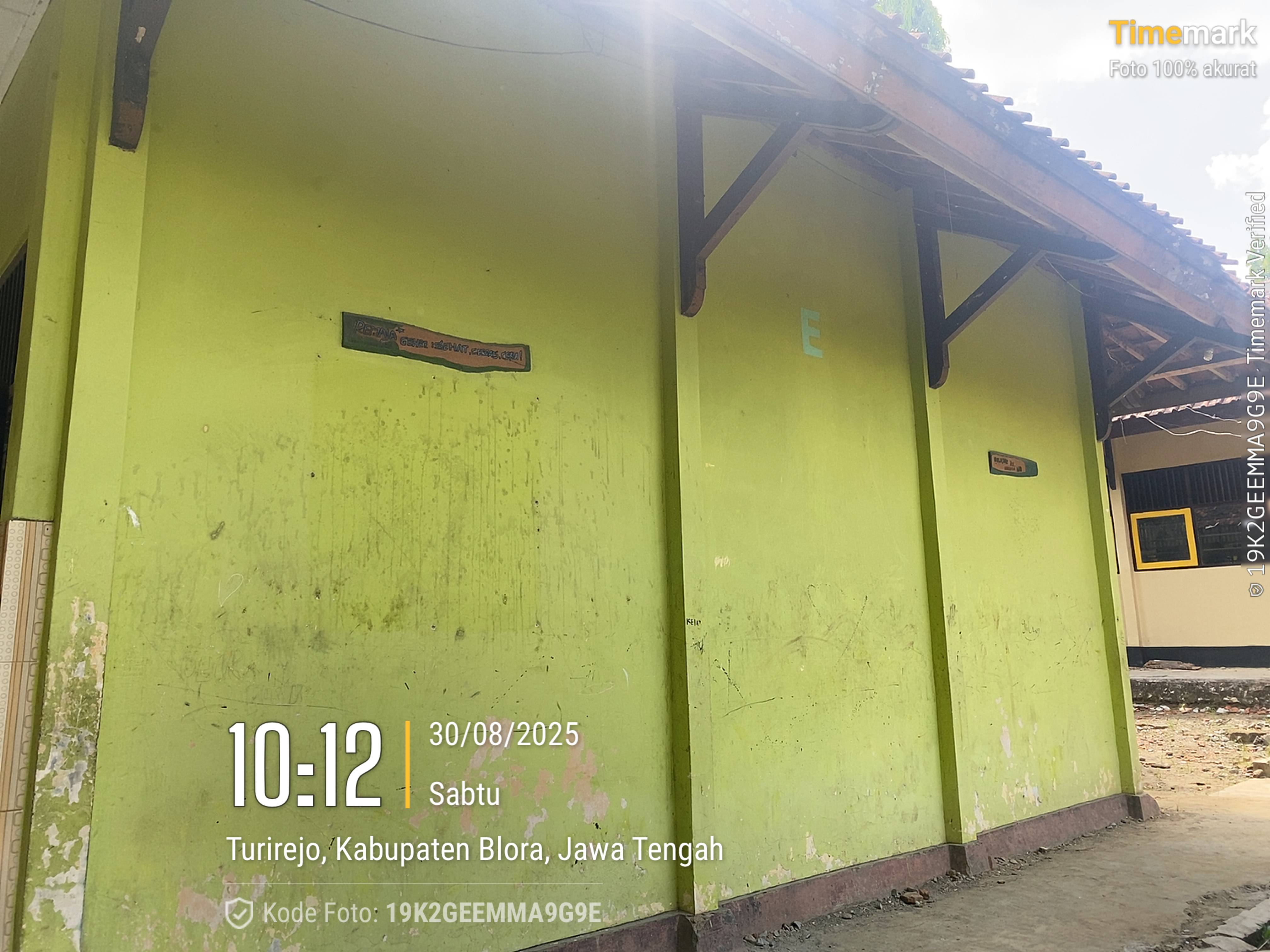 Tampak Samping 2