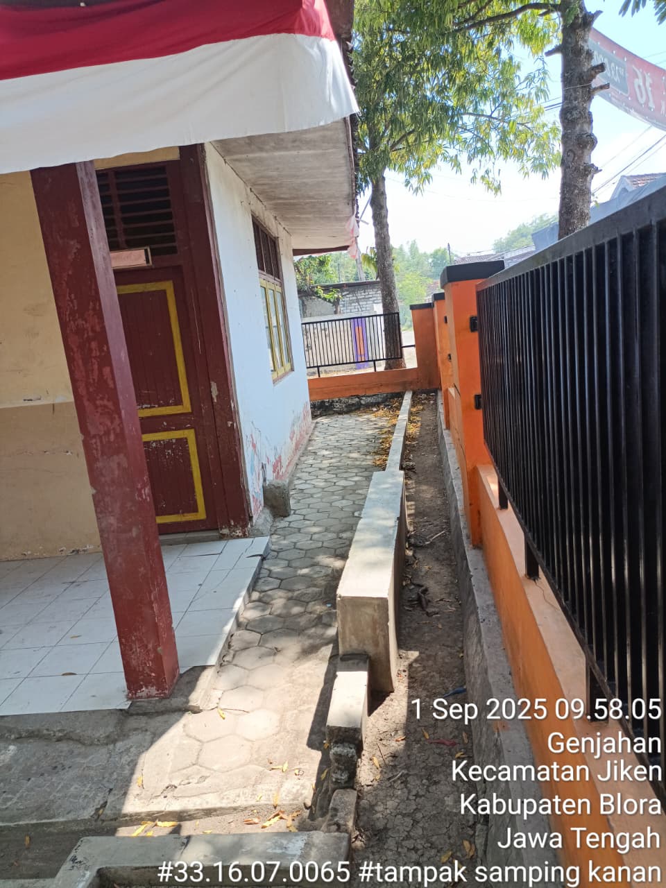 Tampak Samping 2