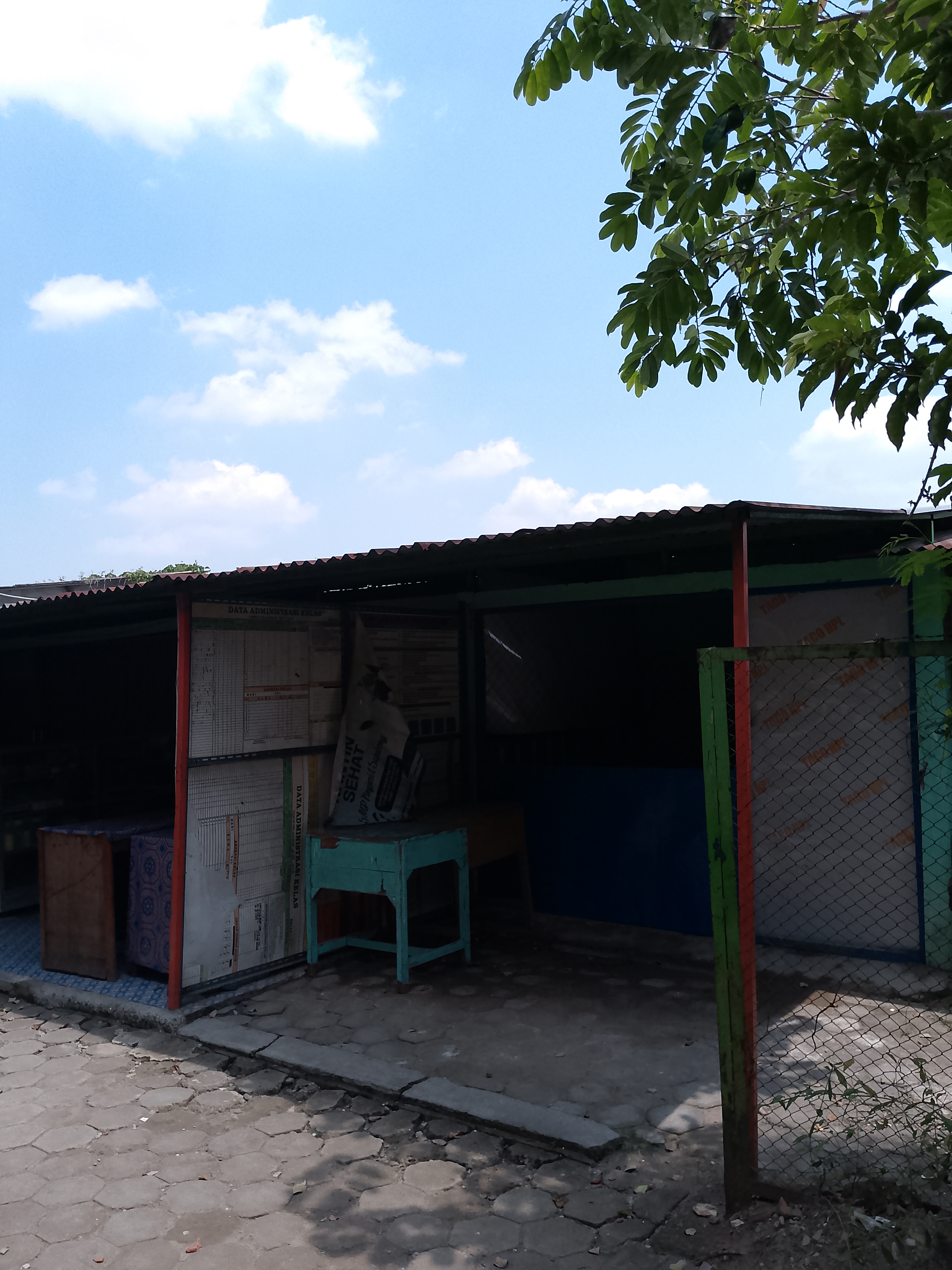 Tampak Samping 2