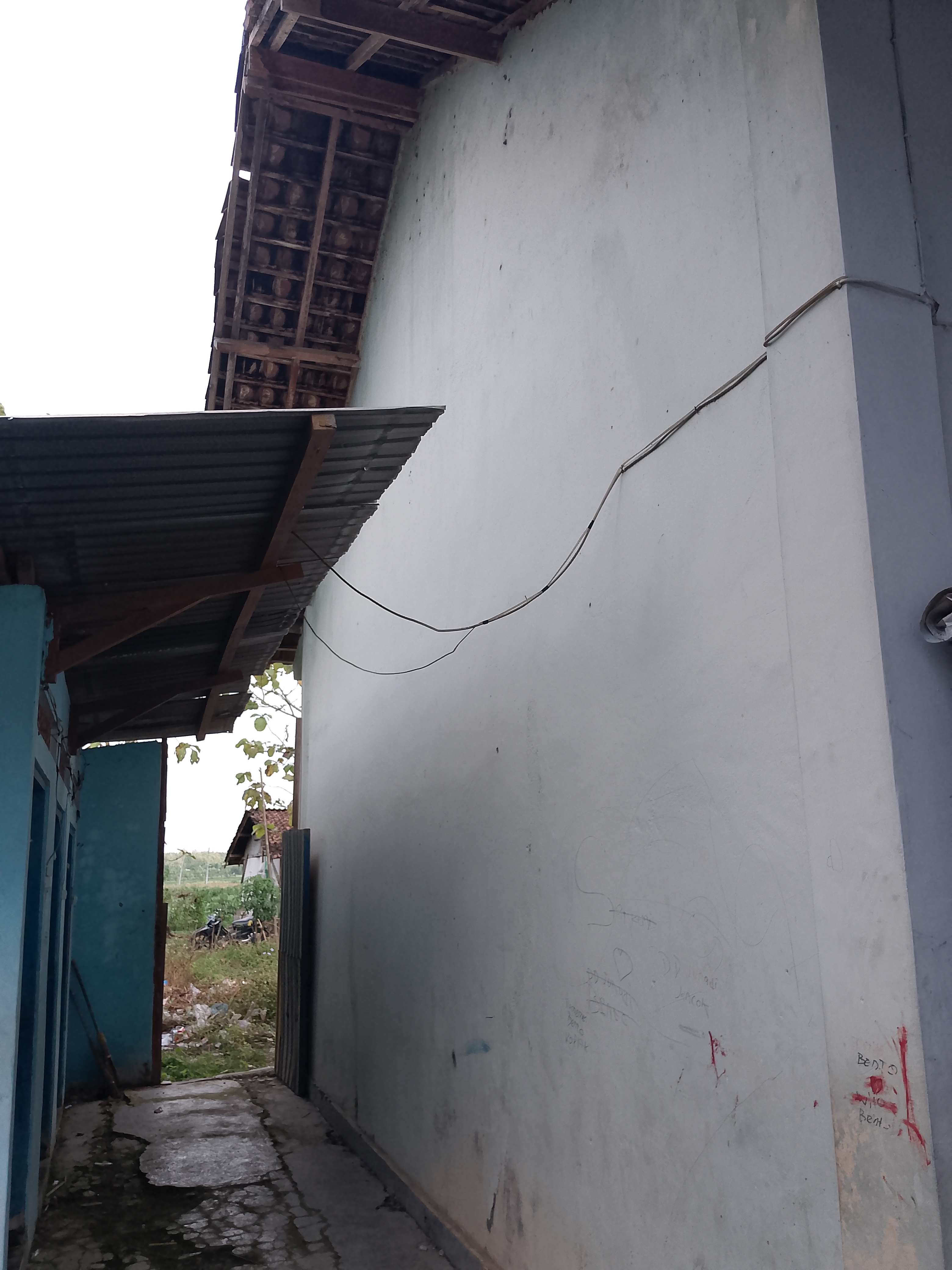 Tampak Samping 2