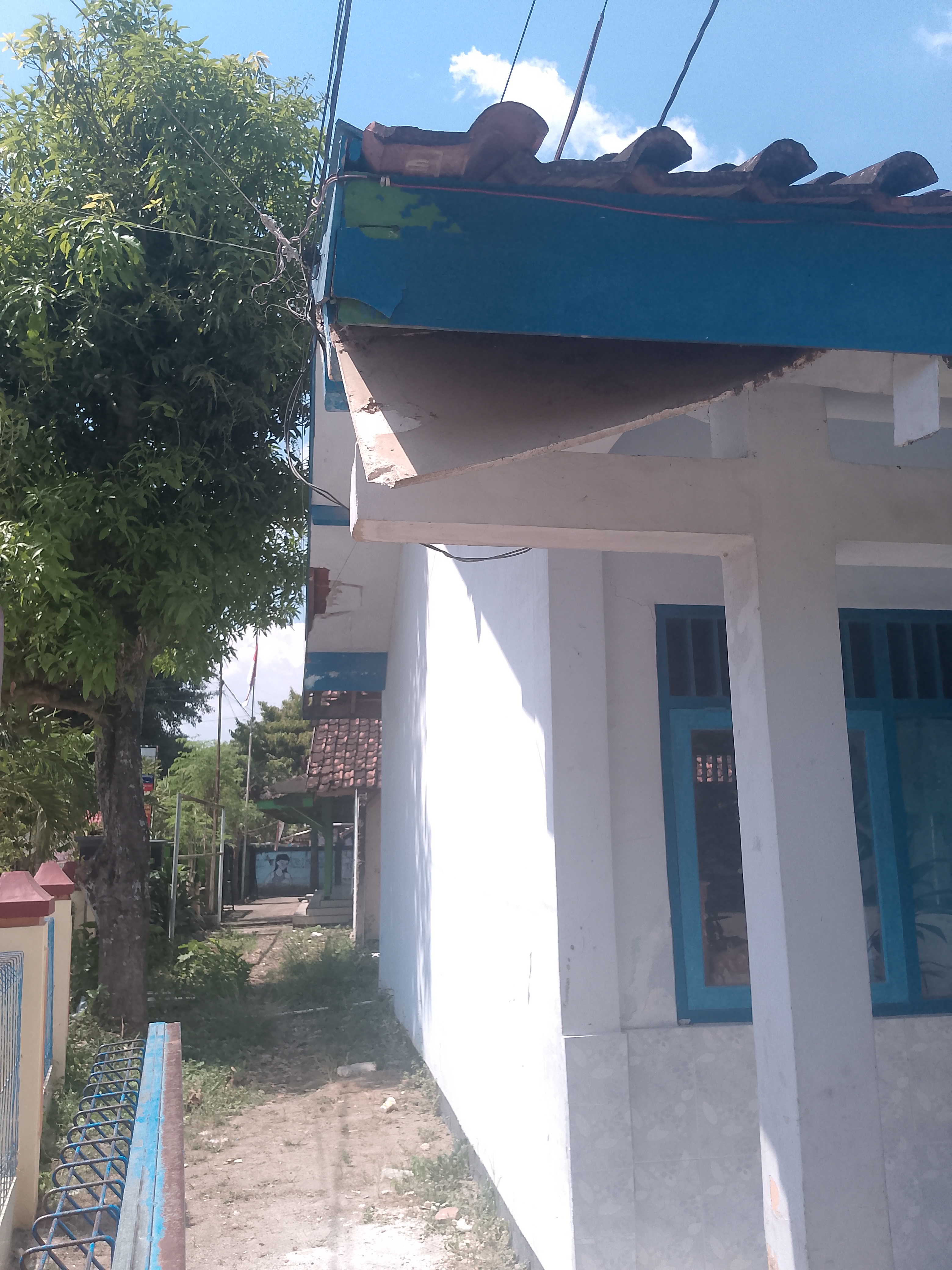 Tampak Samping 2